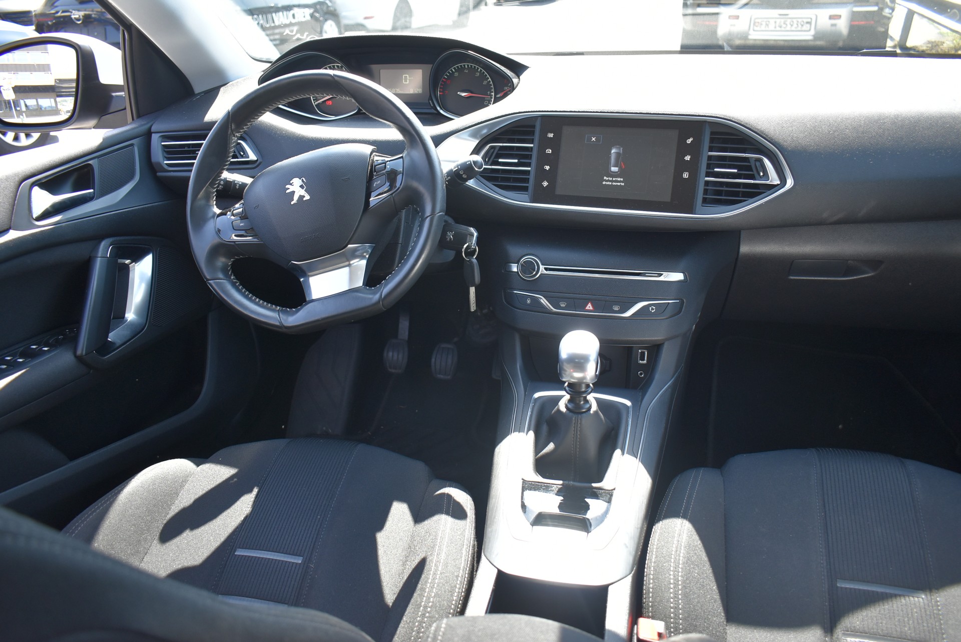 PEUGEOT 308 1.6 THP Allure-image-5