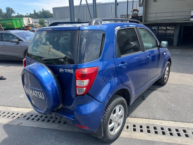 DAIHATSU Terios 1.5 16V SX 4WD-image-6
