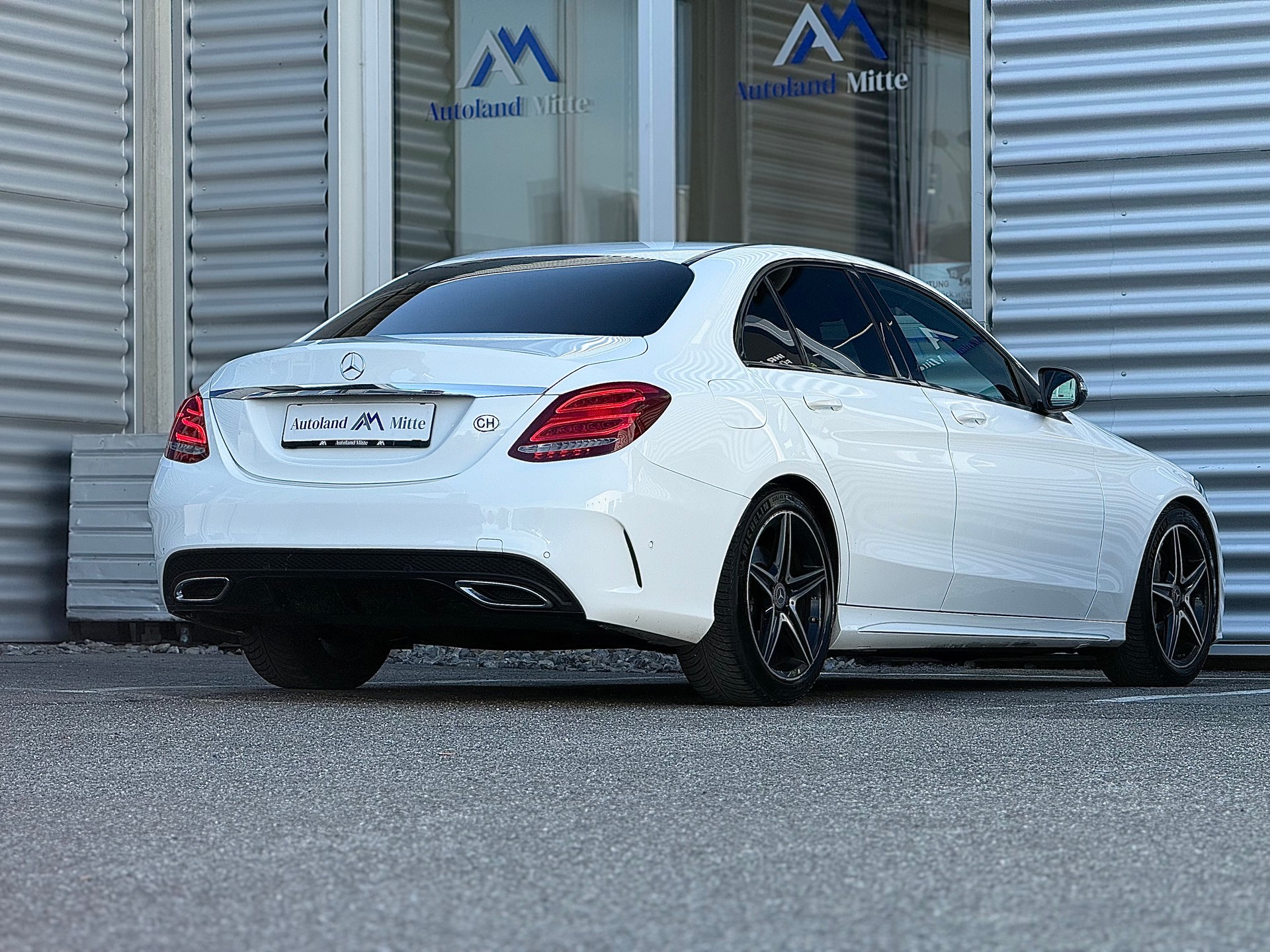 MERCEDES-BENZ C 250 BlueTEC AMG Line 4Matic 7G-Tronic-image-2