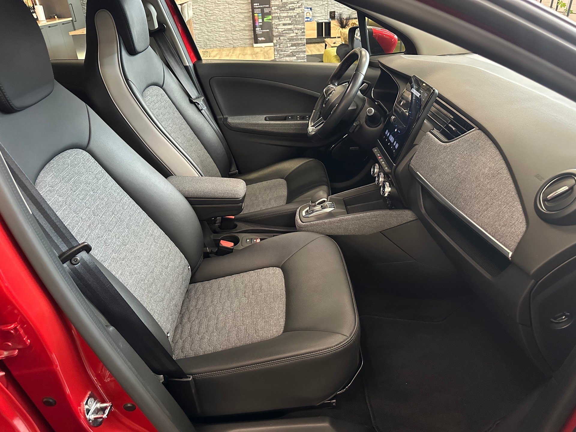 RENAULT Zoe Intens R135 (incl. Batterie)-image-20
