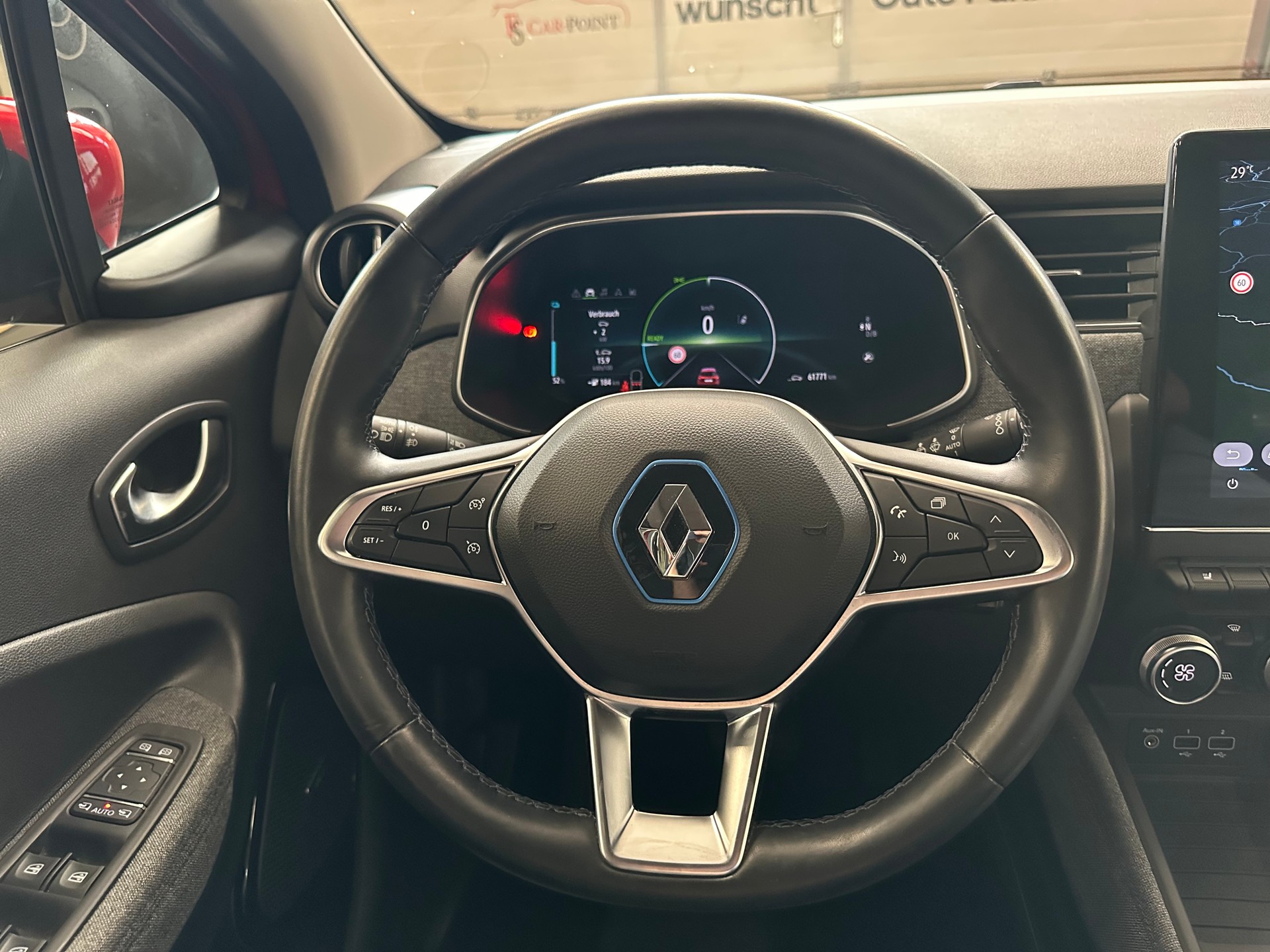 RENAULT Zoe Intens R135 (incl. Batterie)-image-11