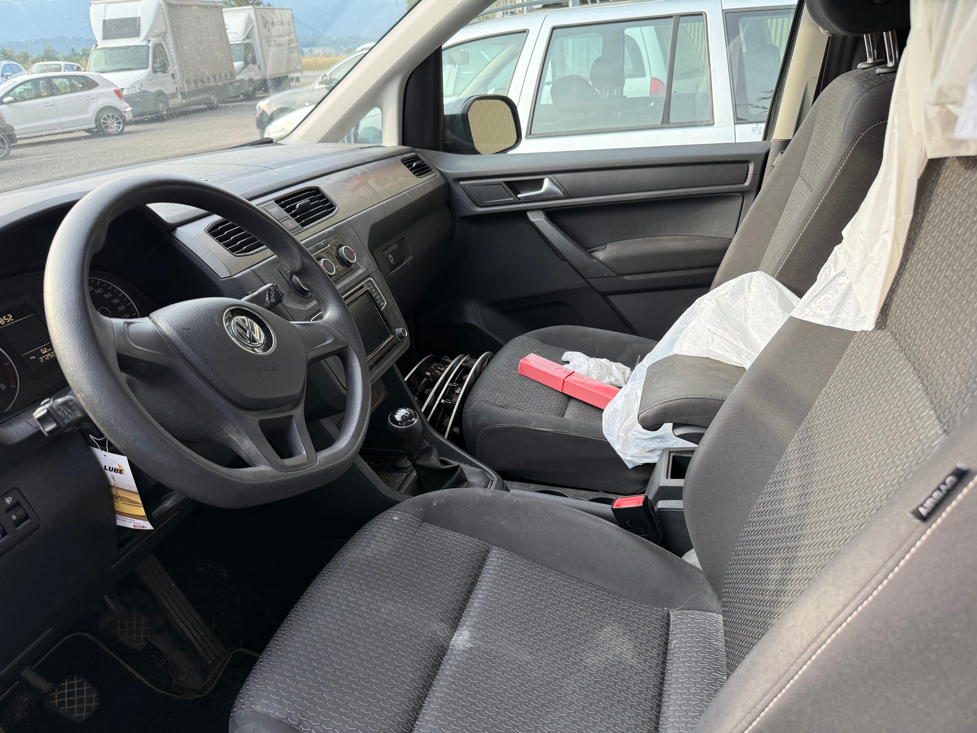 VW Caddy 1.2 TSI Family Beach-image-9