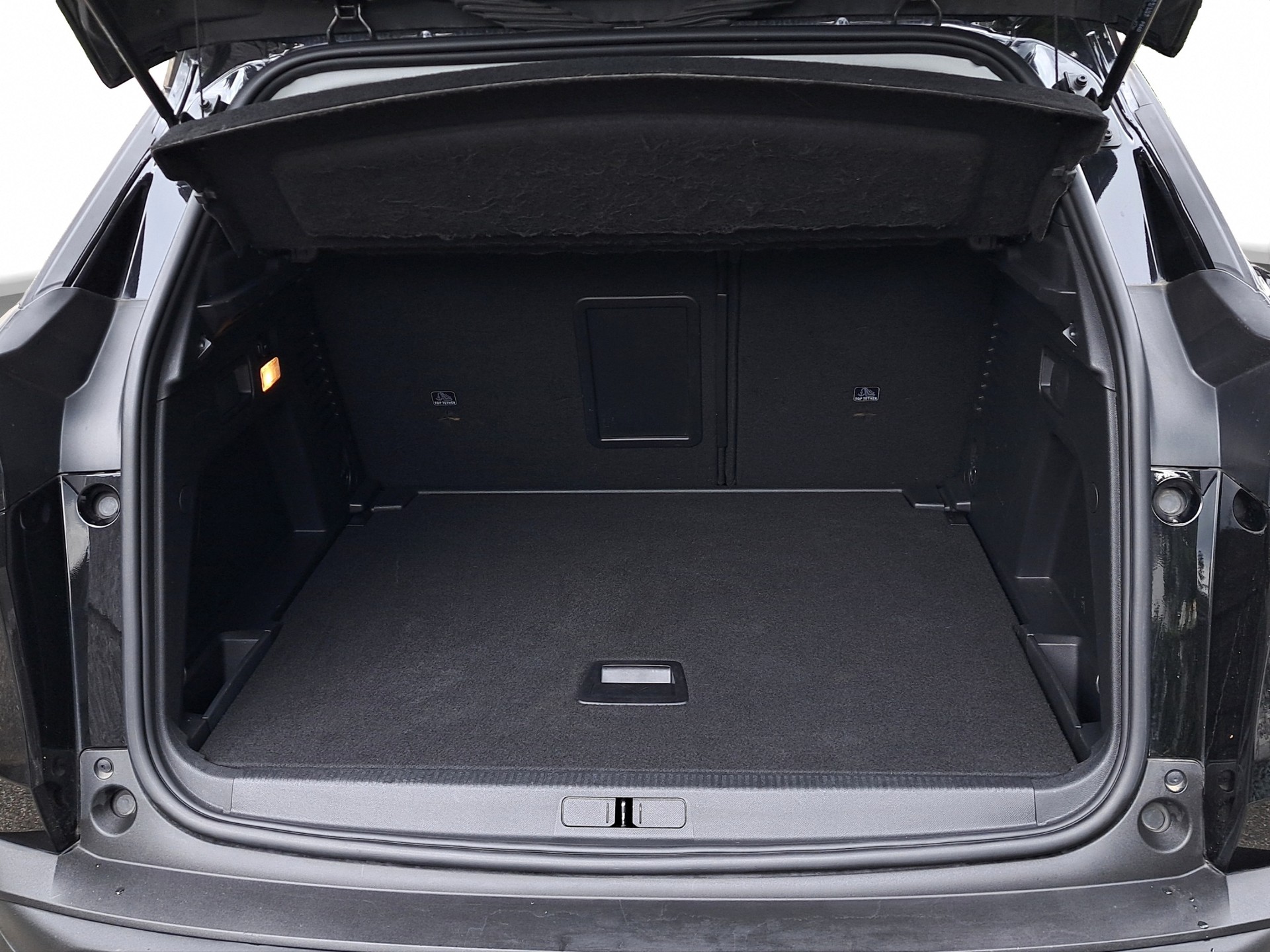 PEUGEOT 3008 1.2 PureTech Active Pack EAT8 *Carplay*-image-11