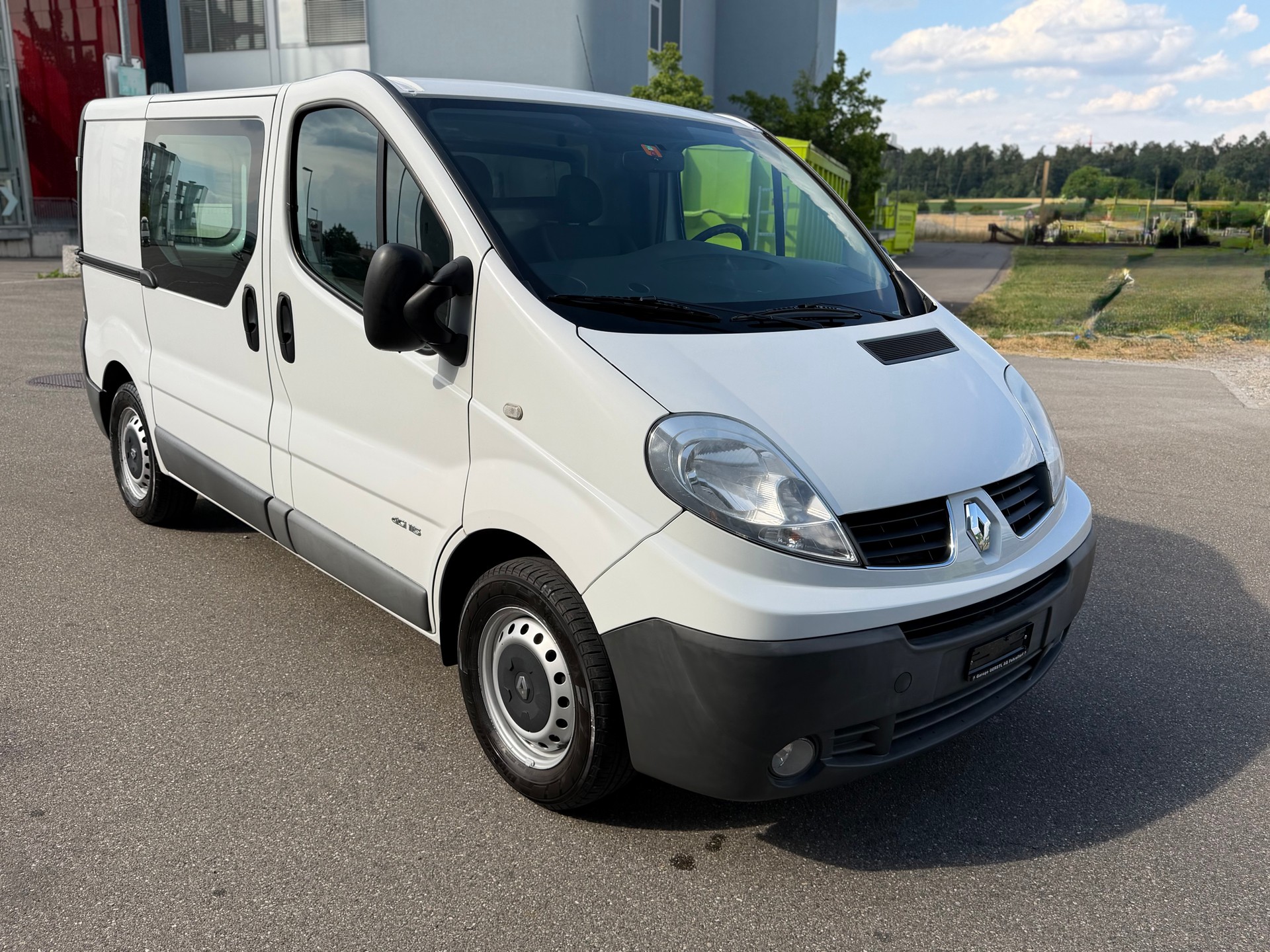 RENAULT Trafic 2.0 dCi 115 2.9t L1H1-image-18