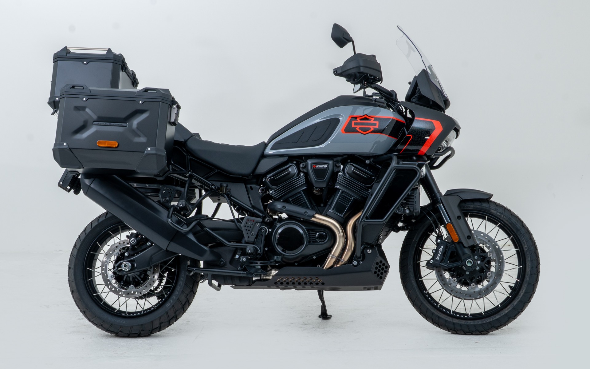HARLEY-DAVIDSON Pan America Limited-showroom-element-1
