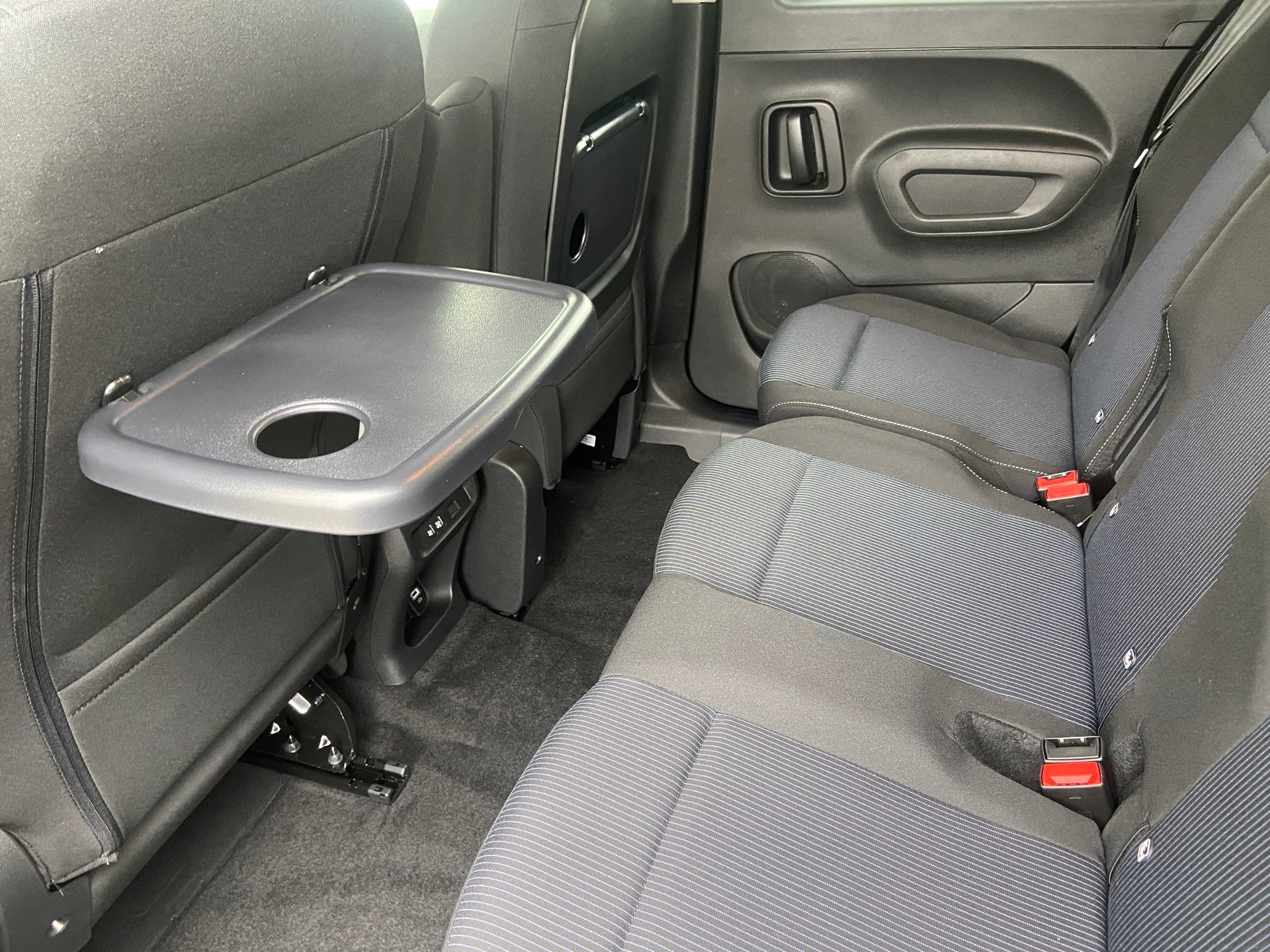 FIAT Qubo L 1.5 D La Prima 7-Sitzer-image-7