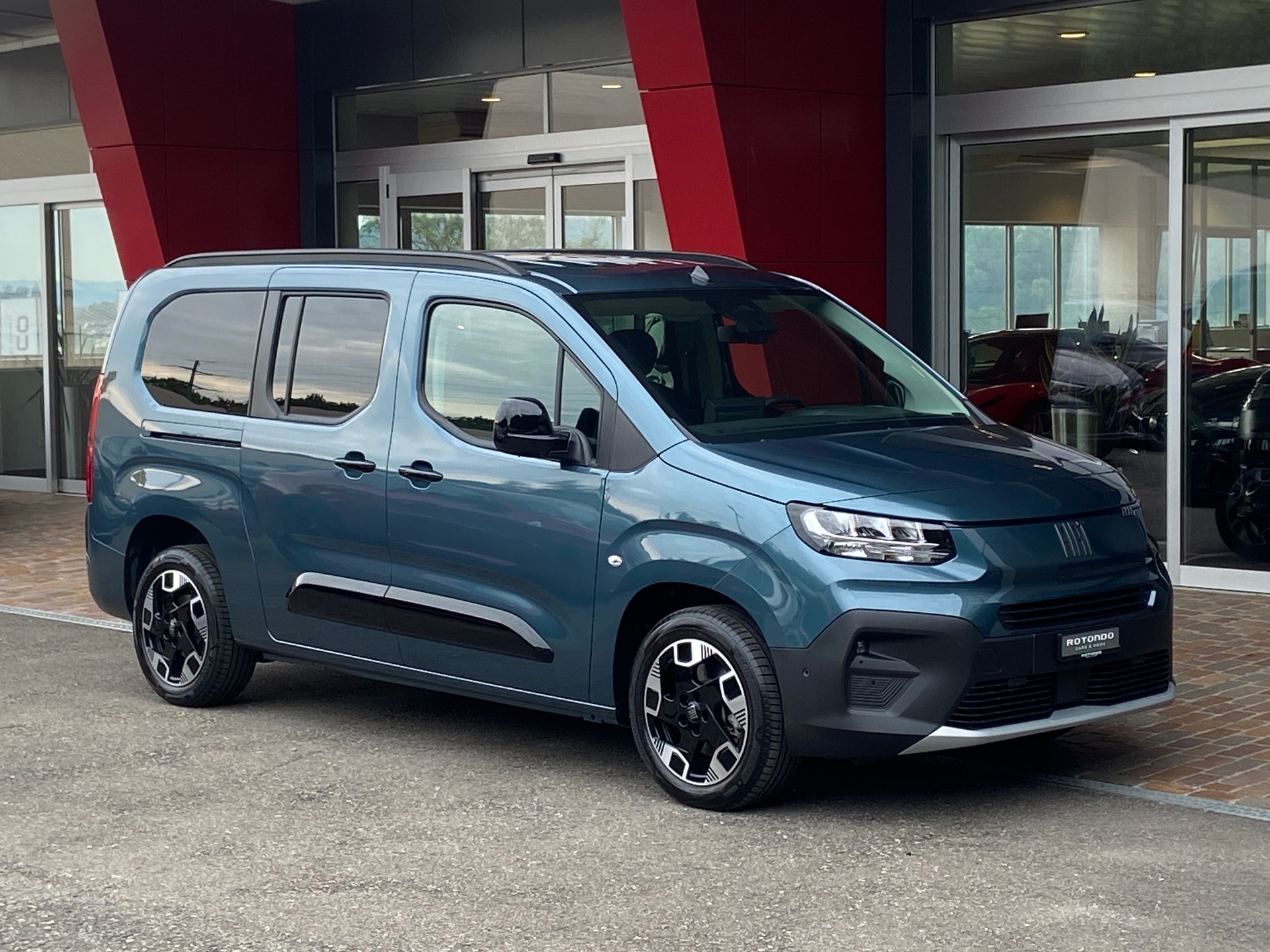 FIAT Qubo L 1.5 D La Prima 7-Sitzer-image-21