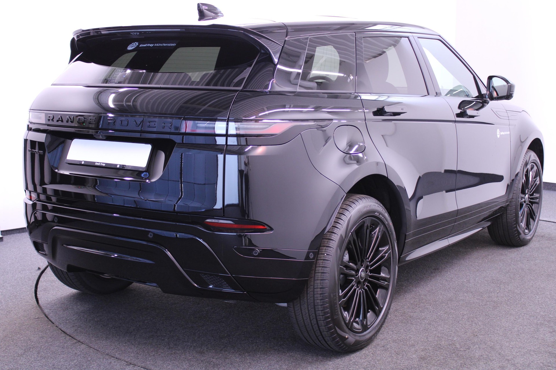 LAND ROVER Range Rover Evoque 1.5 T 270e Dynamic SE-image-3