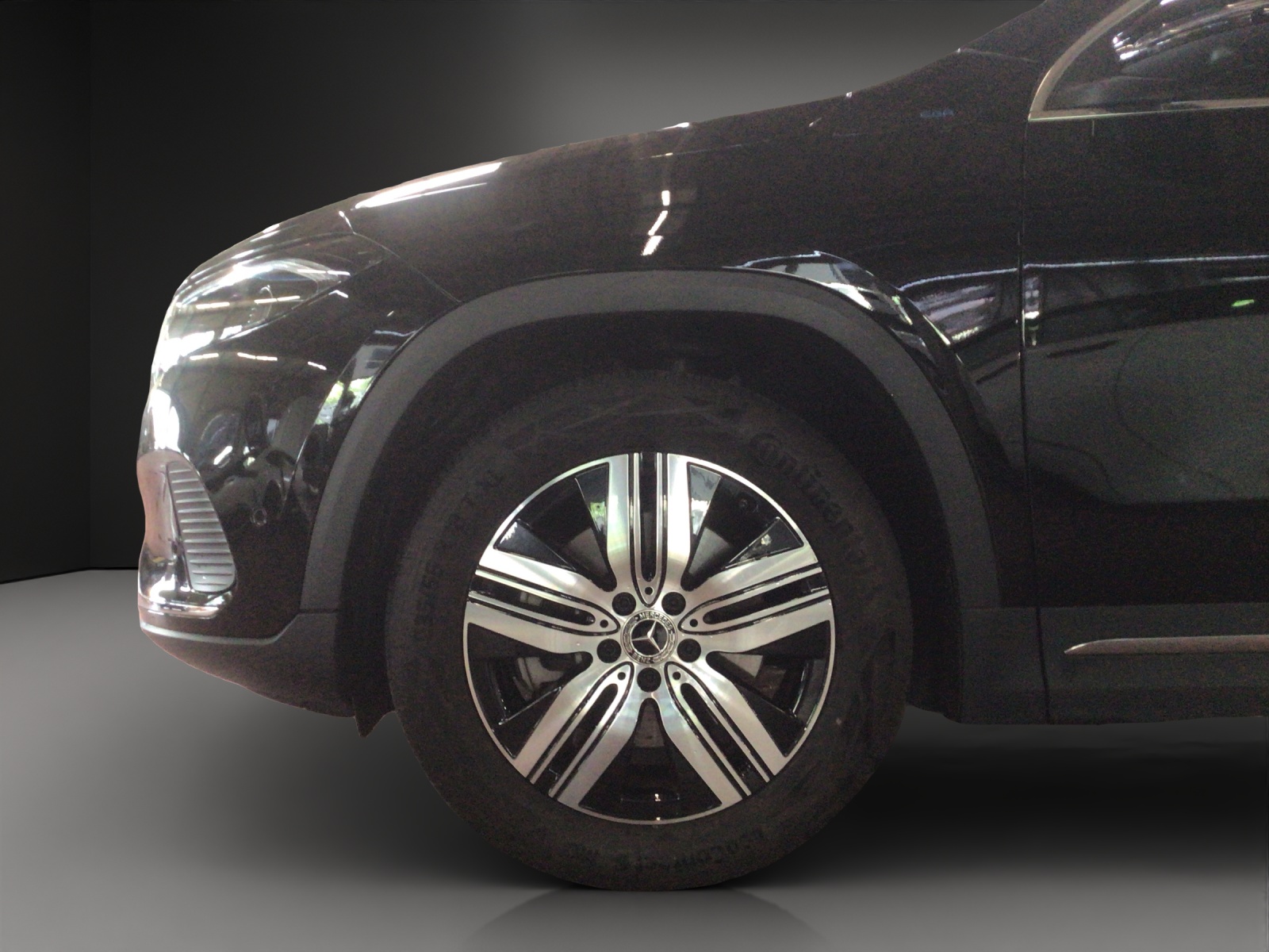 MERCEDES-BENZ EQA 300 4Matic-image-14
