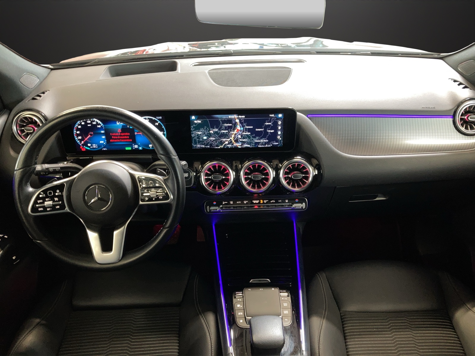 MERCEDES-BENZ EQA 300 4Matic-image-5
