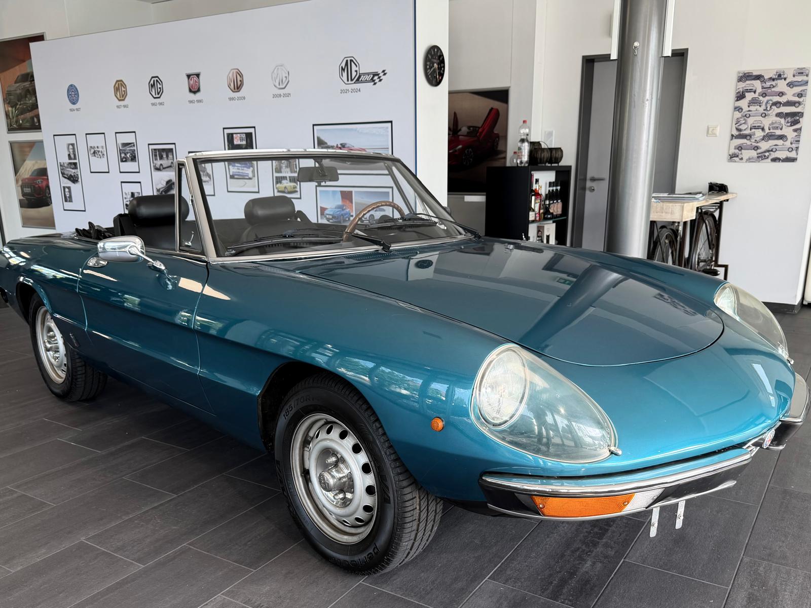 ALFA ROMEO 2000 Spider Veloce-image-0