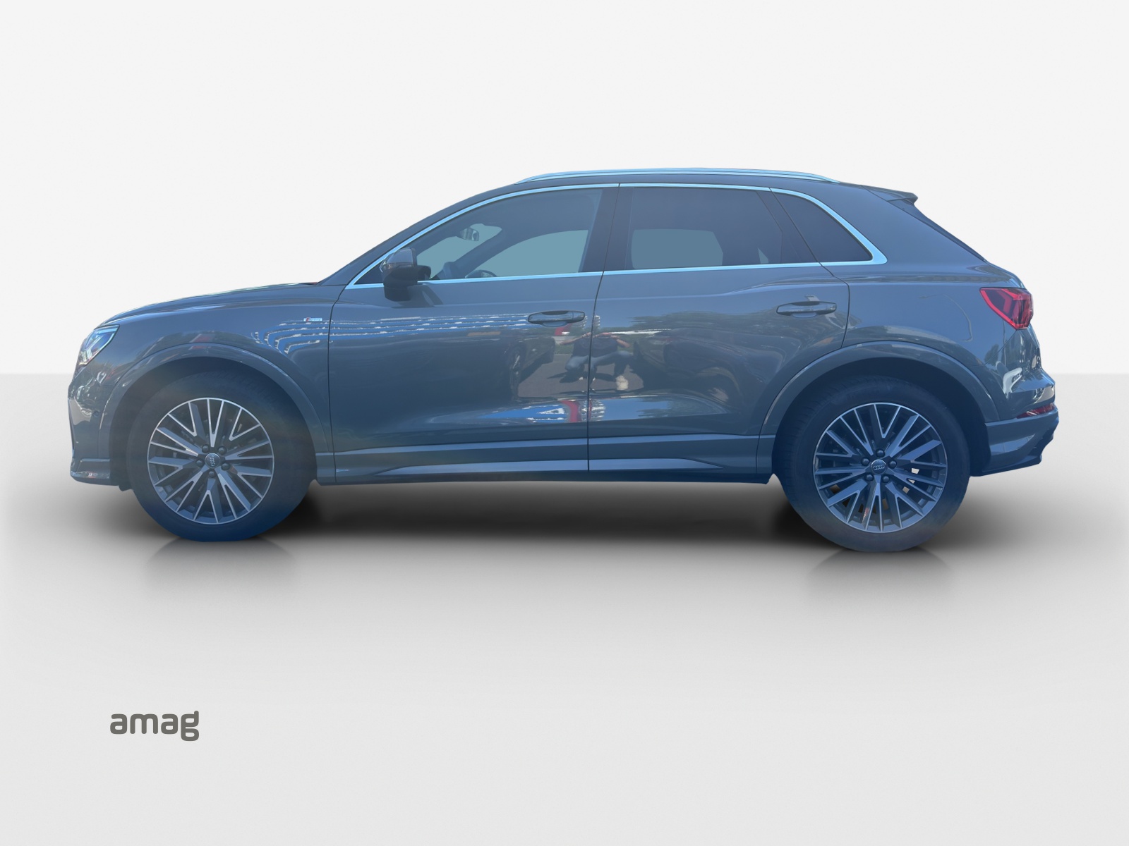 AUDI Q3 45 TFSI S line quattro S-tronic-showroom-element-1