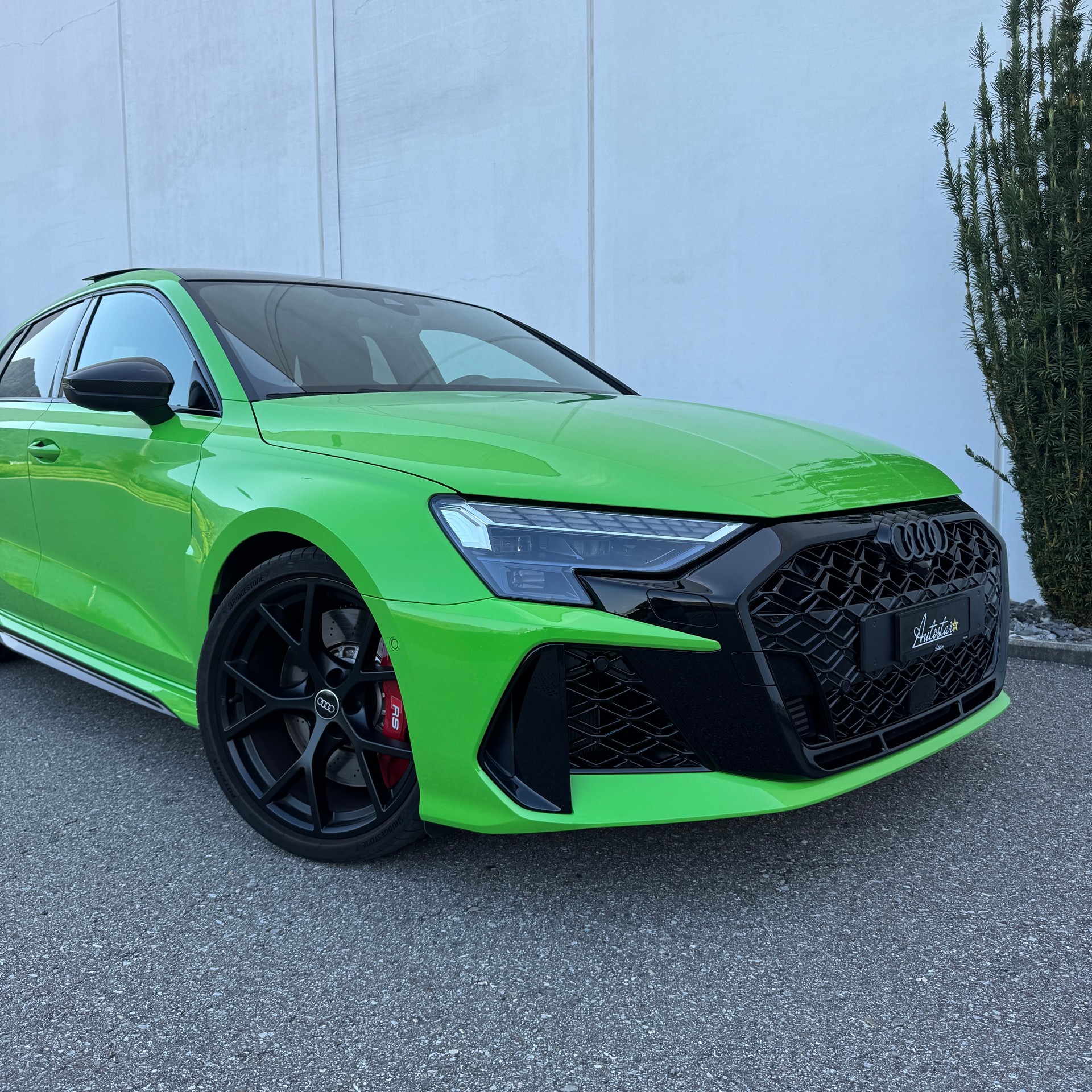 AUDI RS3 Sportback 2.5 TSI quattro S-tronic-image-1
