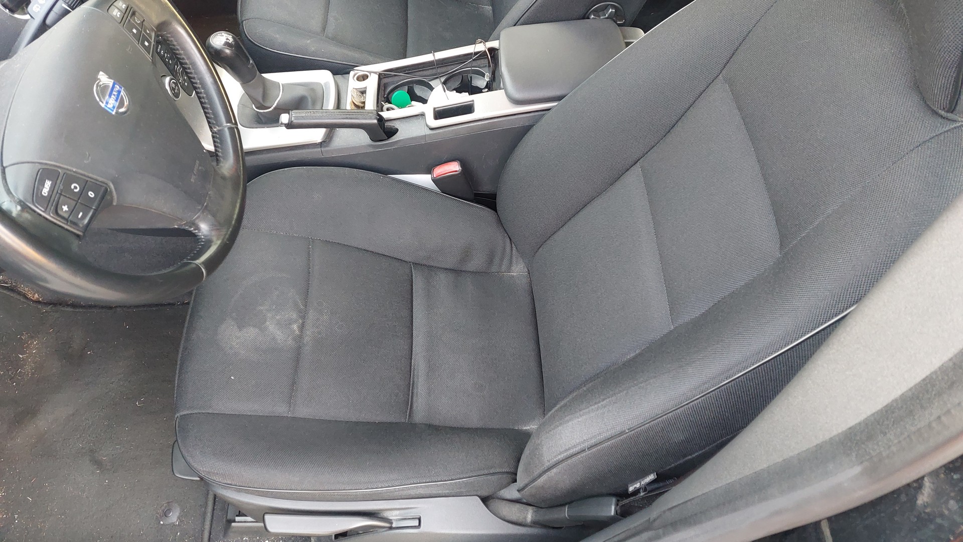 VOLVO V50 2.0D Momentum-image-12