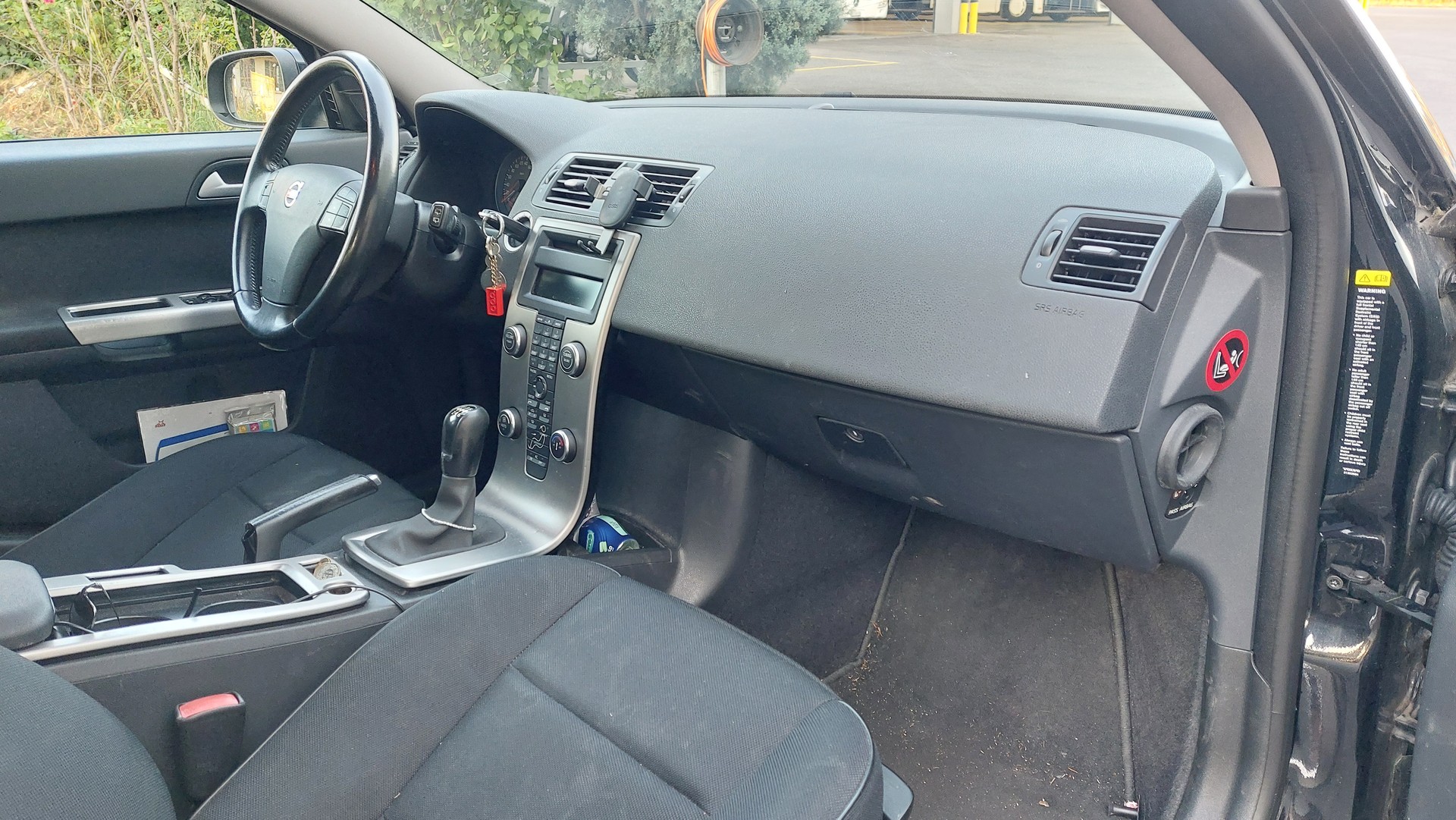 VOLVO V50 2.0D Momentum-image-11