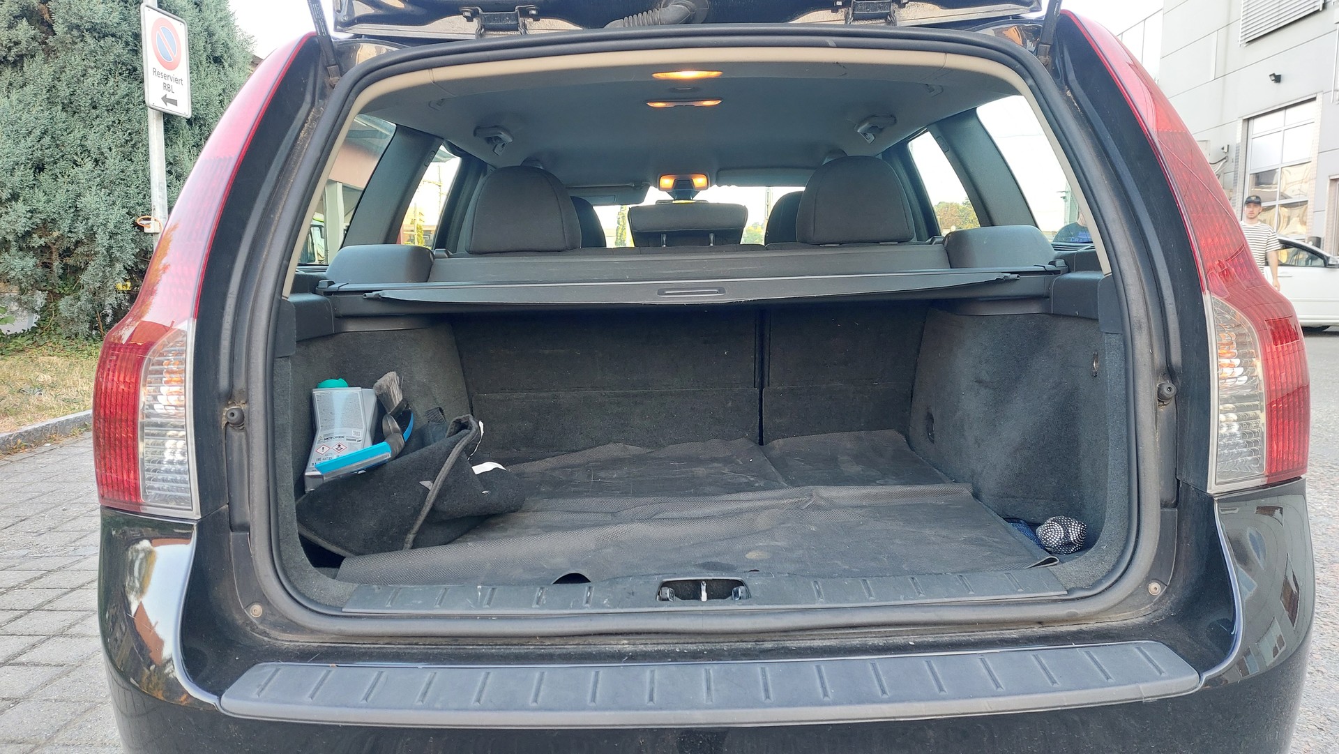 VOLVO V50 2.0D Momentum-image-13