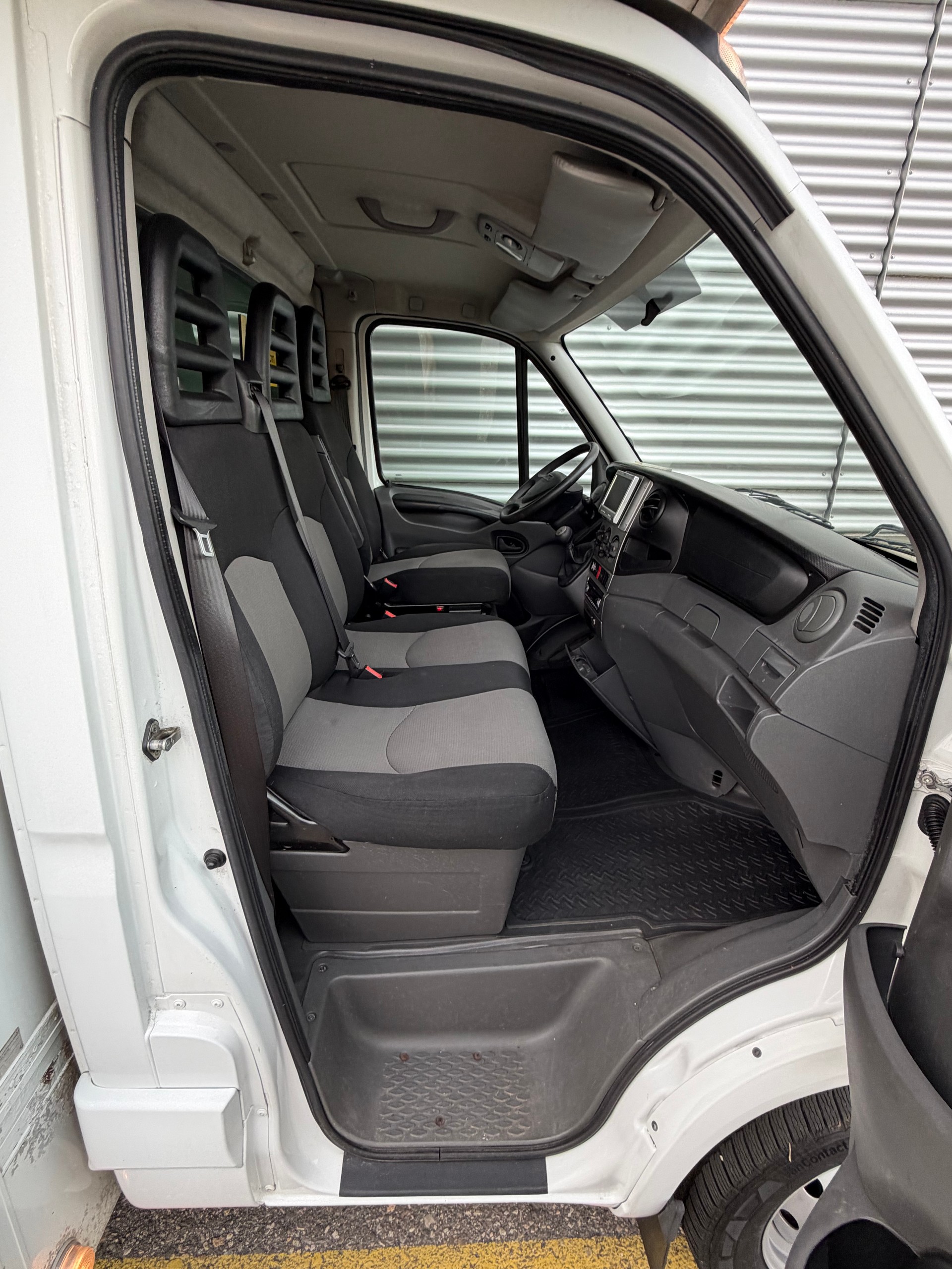 IVECO 35 S 18 GBEA15B1B1-image-10