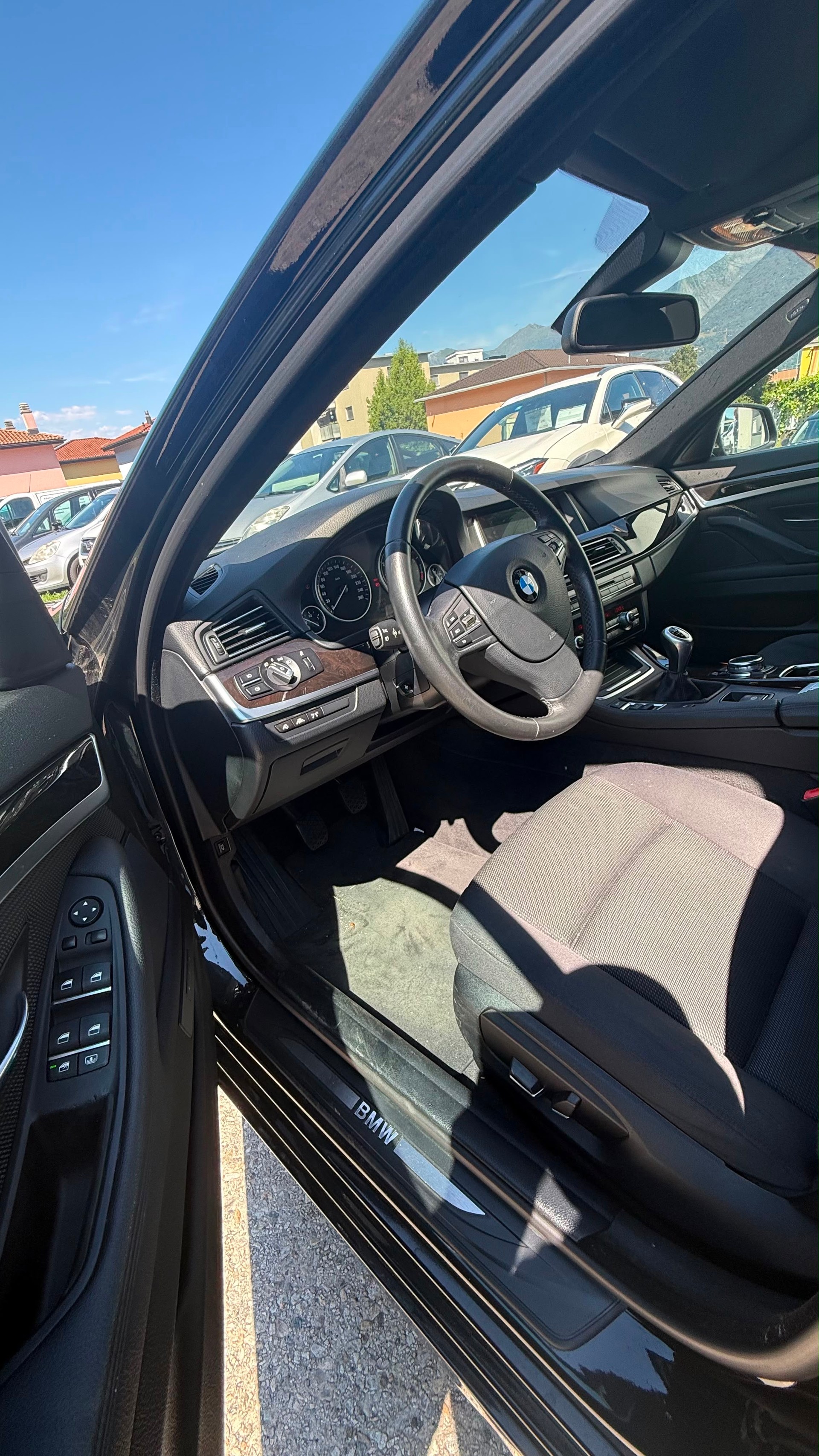BMW 535i Modern Line-image-9