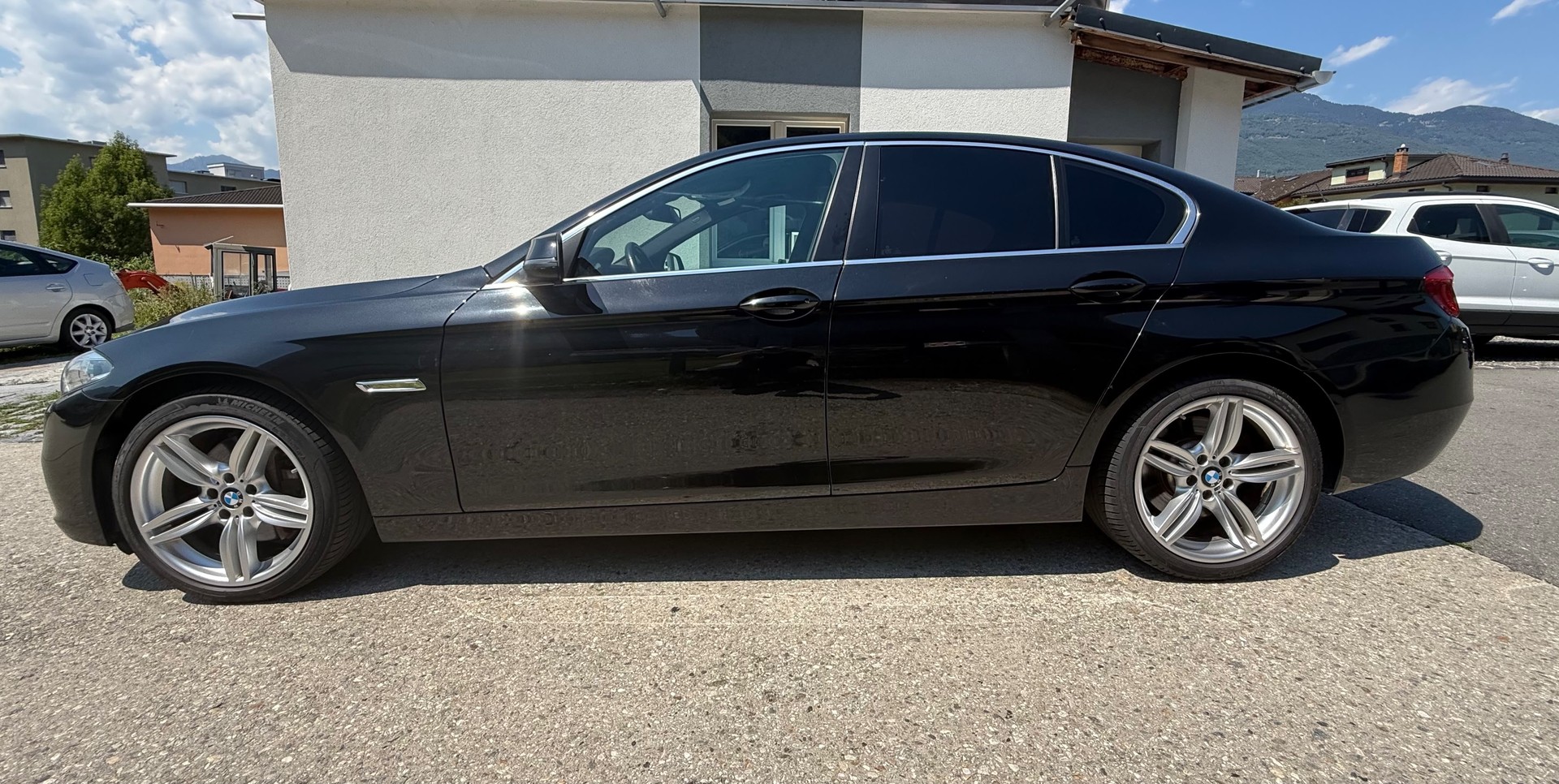 BMW 535i Modern Line-image-8