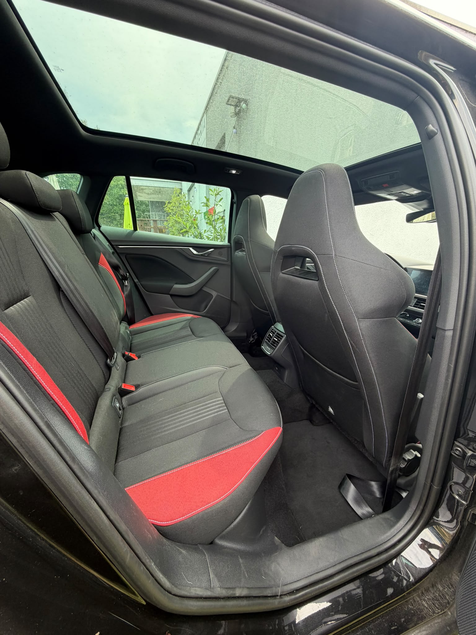 SKODA 1.5 TSI Monte Carlo DSG-image-8