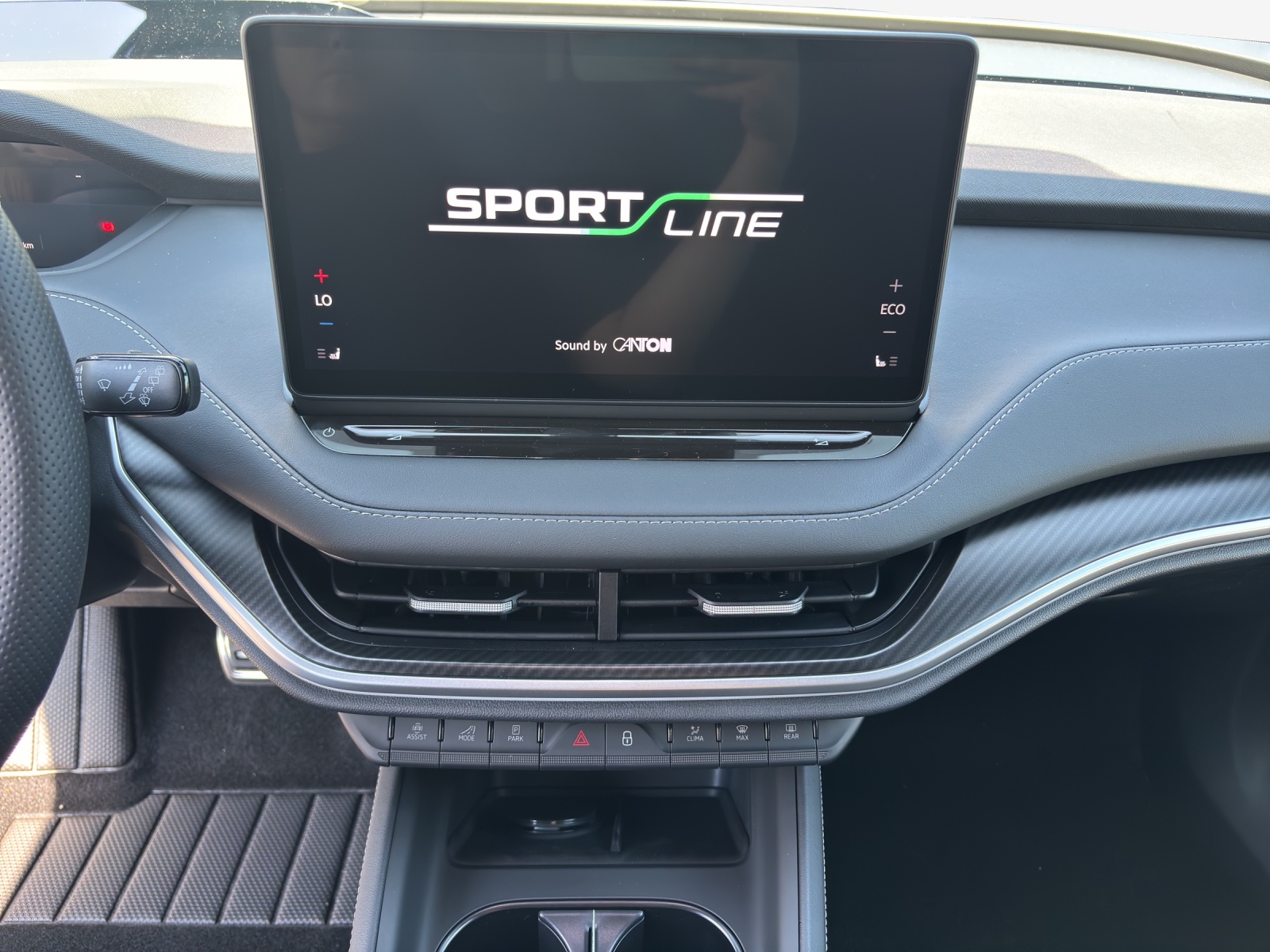 SKODA Elroq 85x Sportline 4x4-image-10