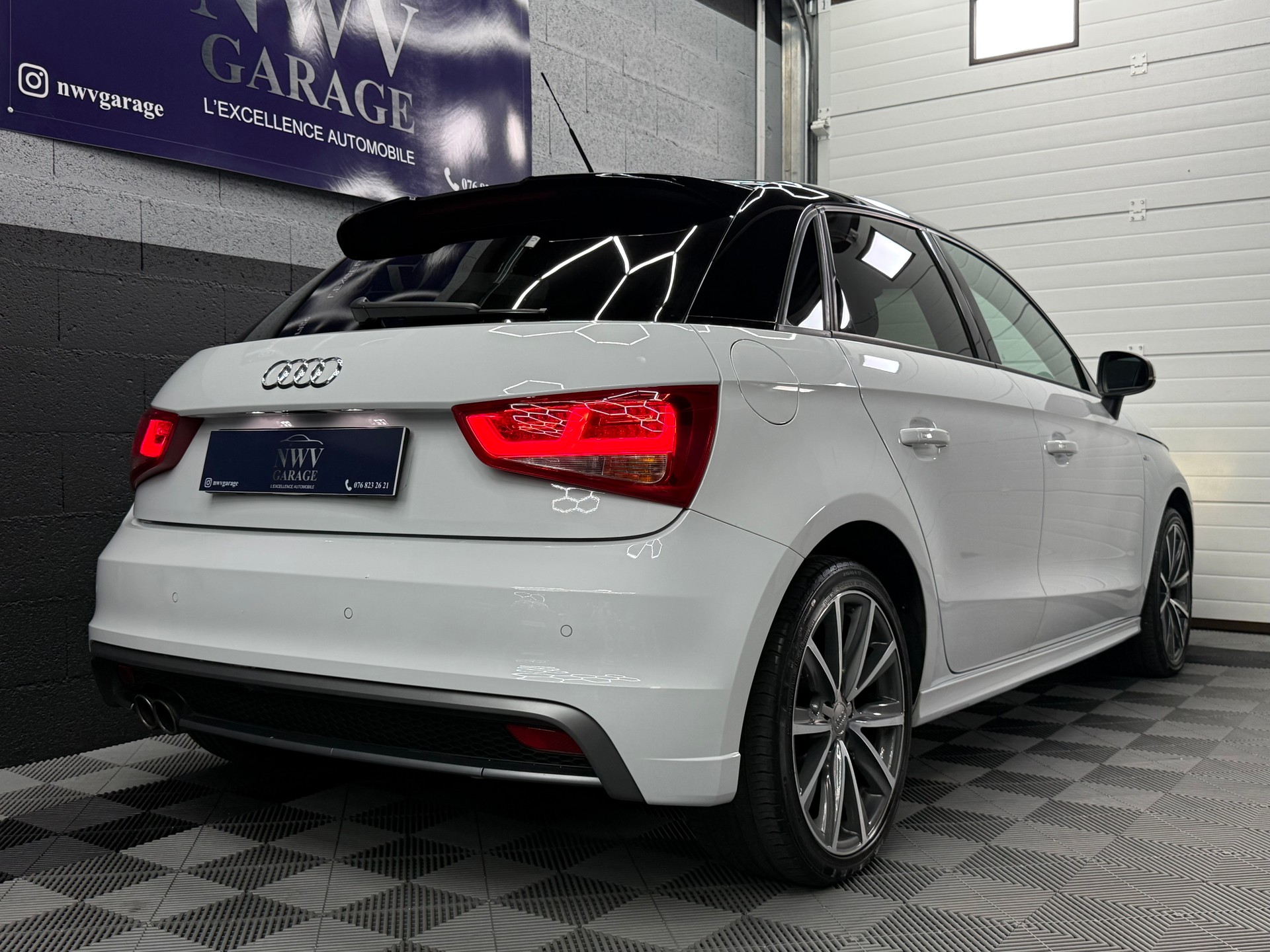 AUDI A1 Sportback 1.4 TFSI Attraction-image-4