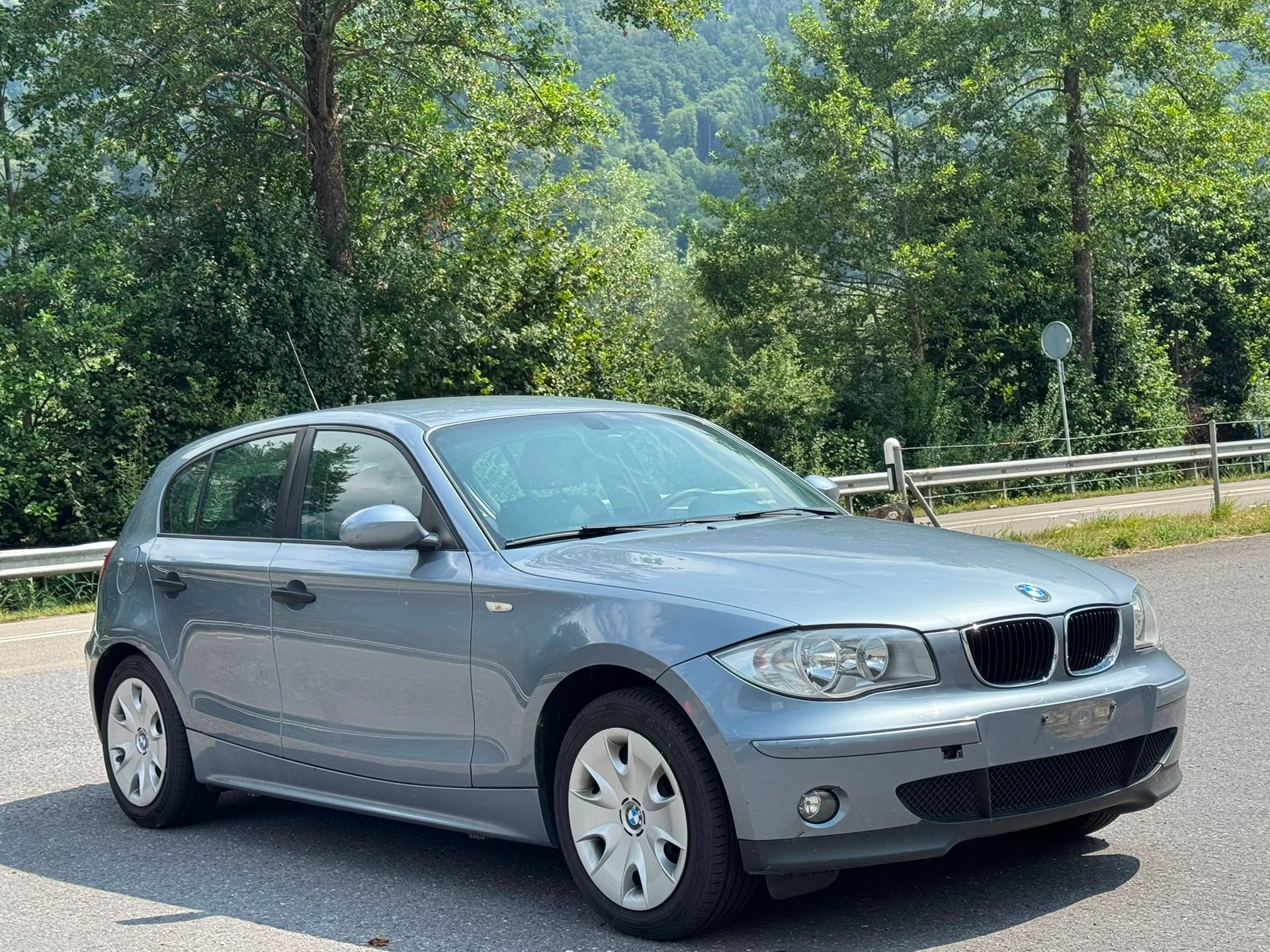 BMW 116i-image-3