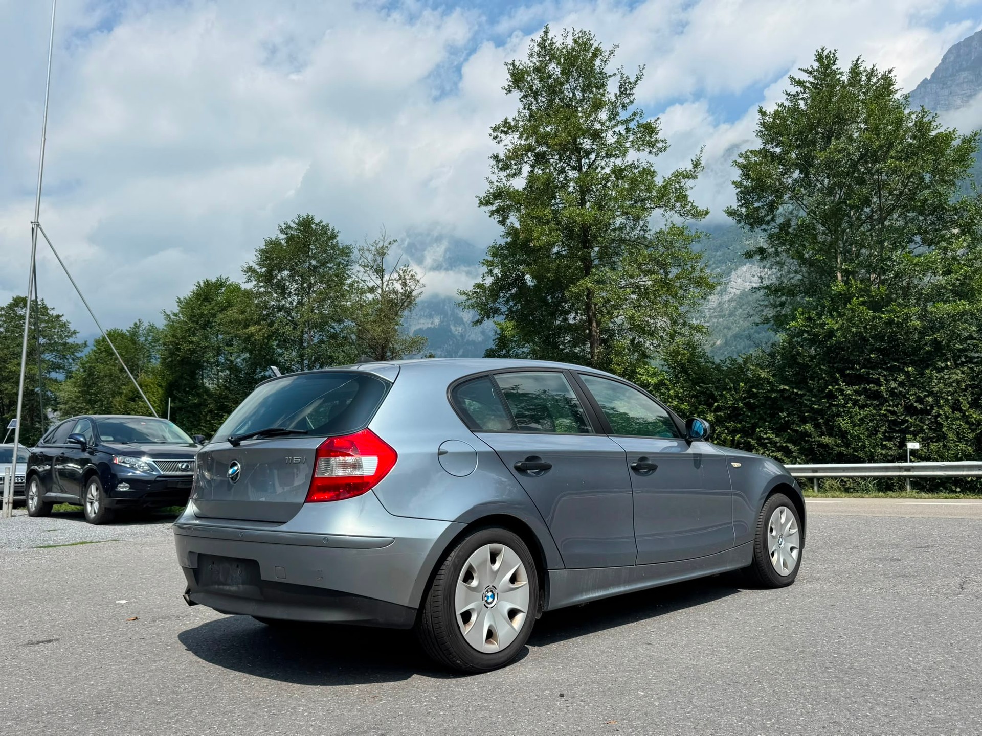 BMW 116i-image-13