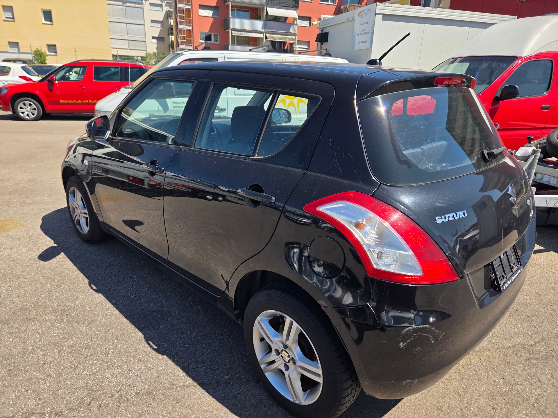 SUZUKI Swift 1.2i 16V GL Top 4x4-image-2