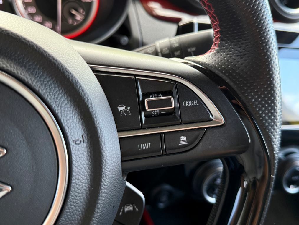 SUZUKI Swift Sport 1.4i 16V Compact Top Hybrid-image-4