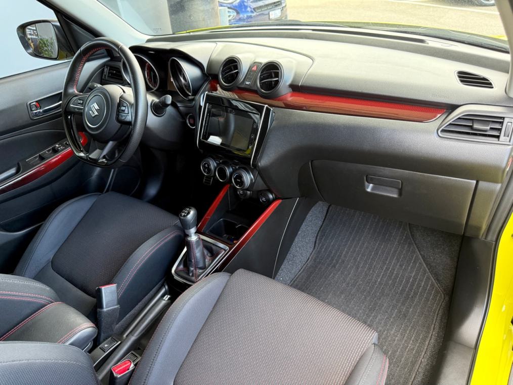 SUZUKI Swift Sport 1.4i 16V Compact Top Hybrid-image-7