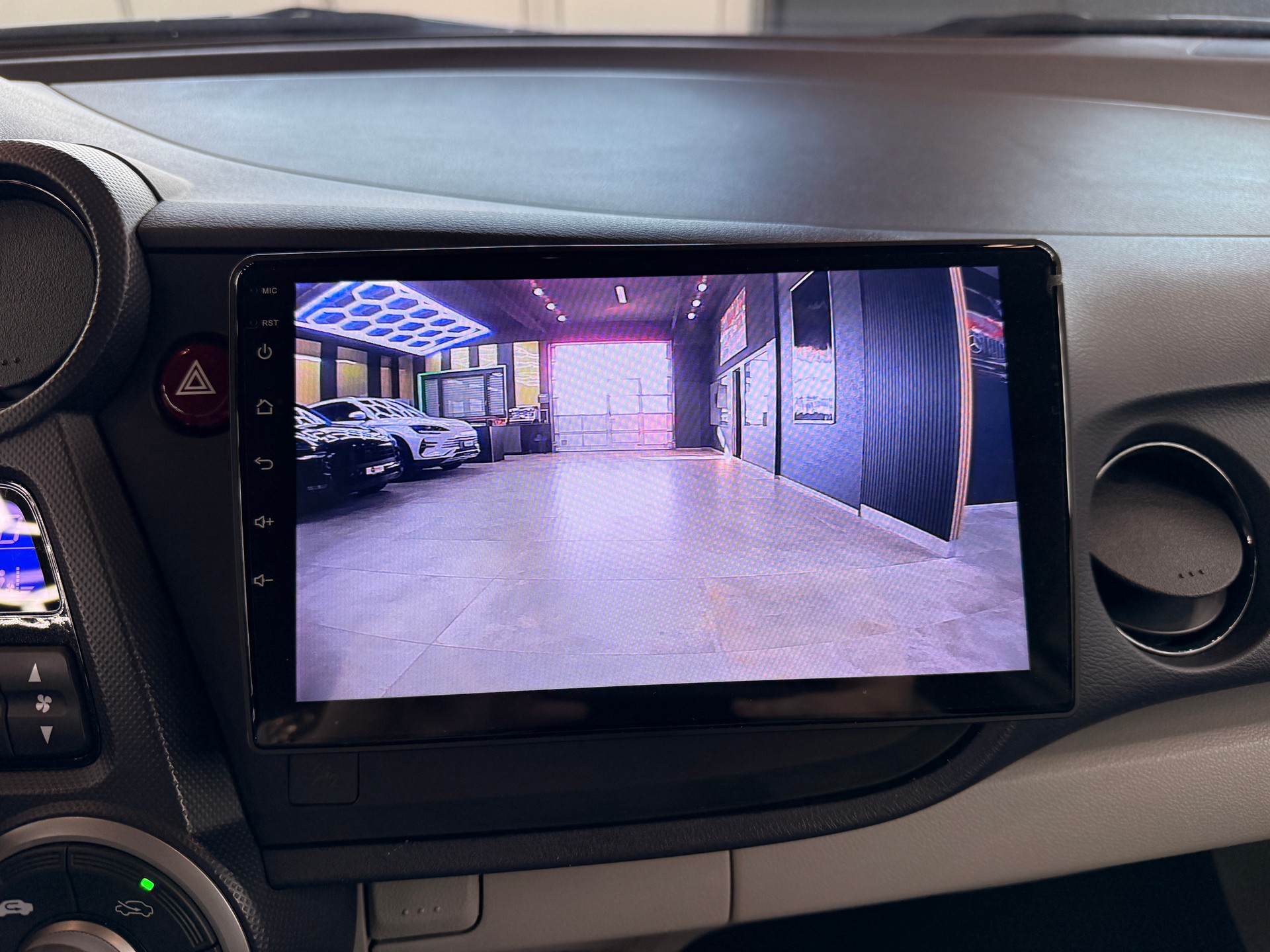 HONDA Insight 1.3i Hybrid Comfort CVT-image-17