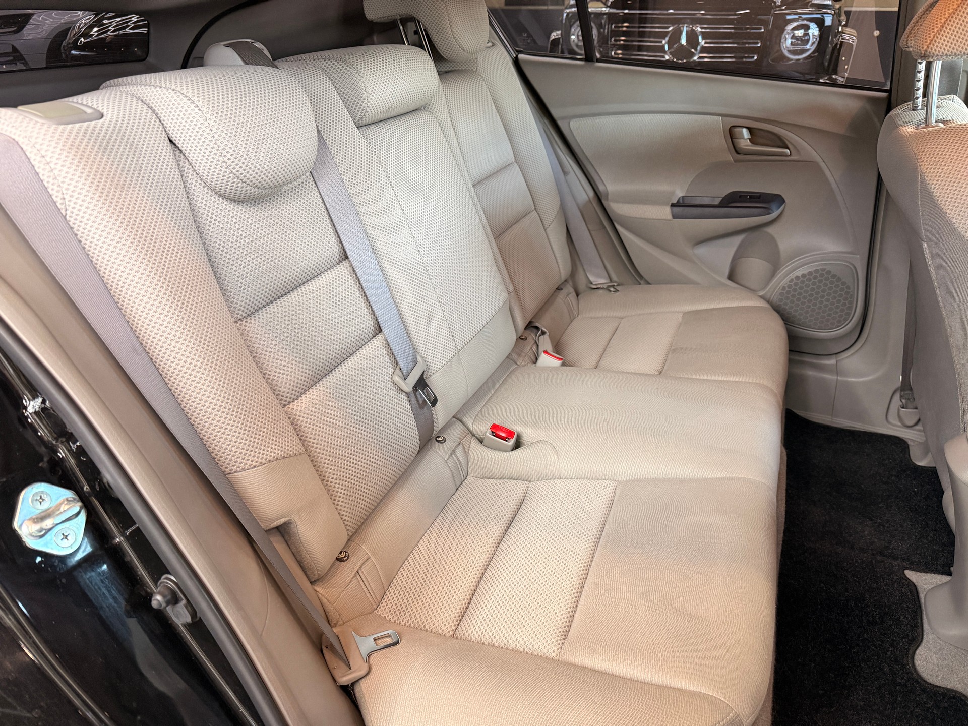 HONDA Insight 1.3i Hybrid Comfort CVT-image-14