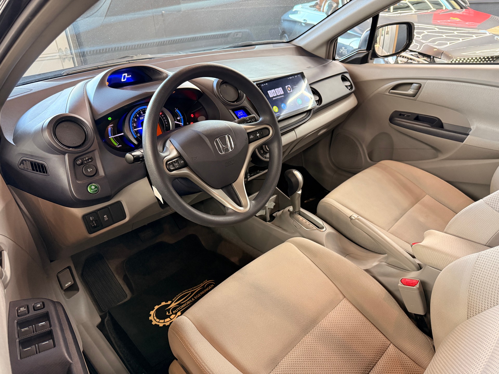 HONDA Insight 1.3i Hybrid Comfort CVT-image-8