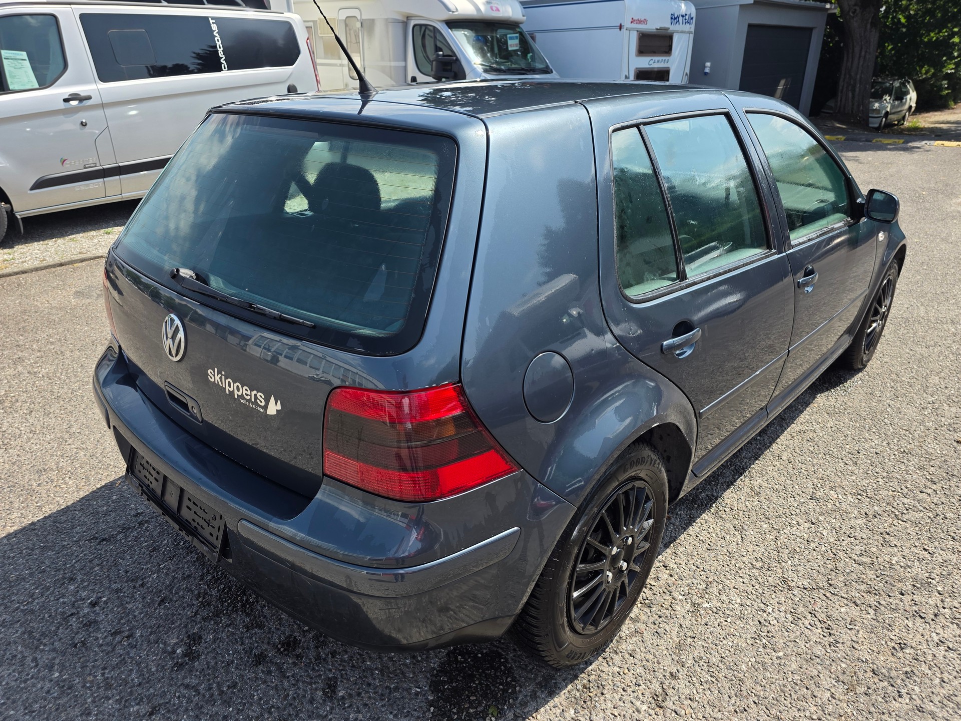 VW Golf 1.9 TDI Comfortline 4Motion-image-3