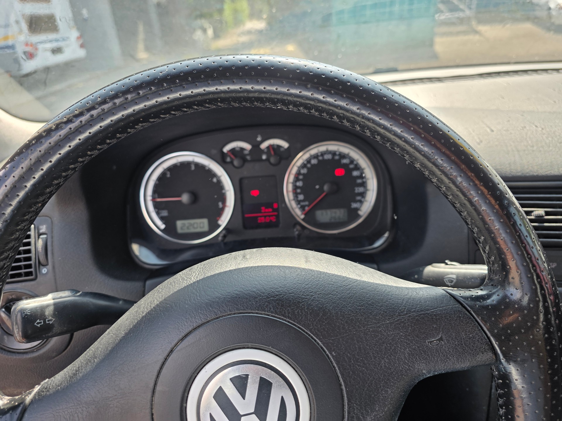 VW Golf 1.9 TDI Comfortline 4Motion-image-7