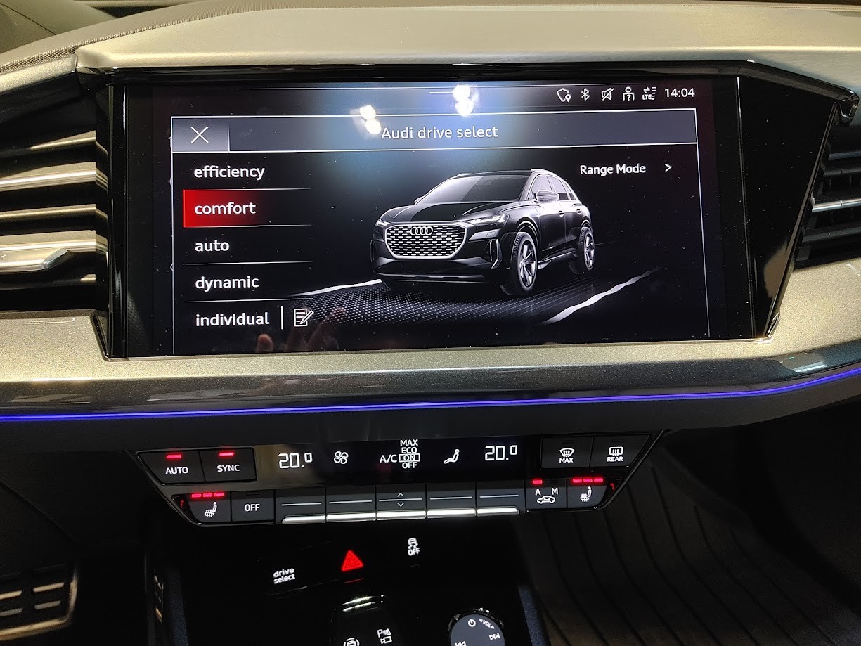 AUDI Q4 e-tron 50 quattro-image-7