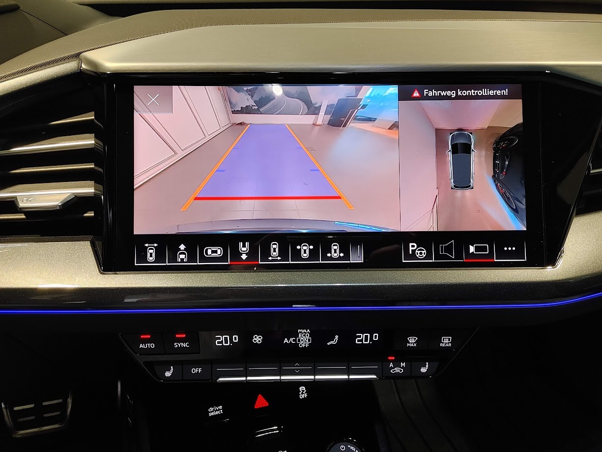 AUDI Q4 e-tron 50 quattro-image-8