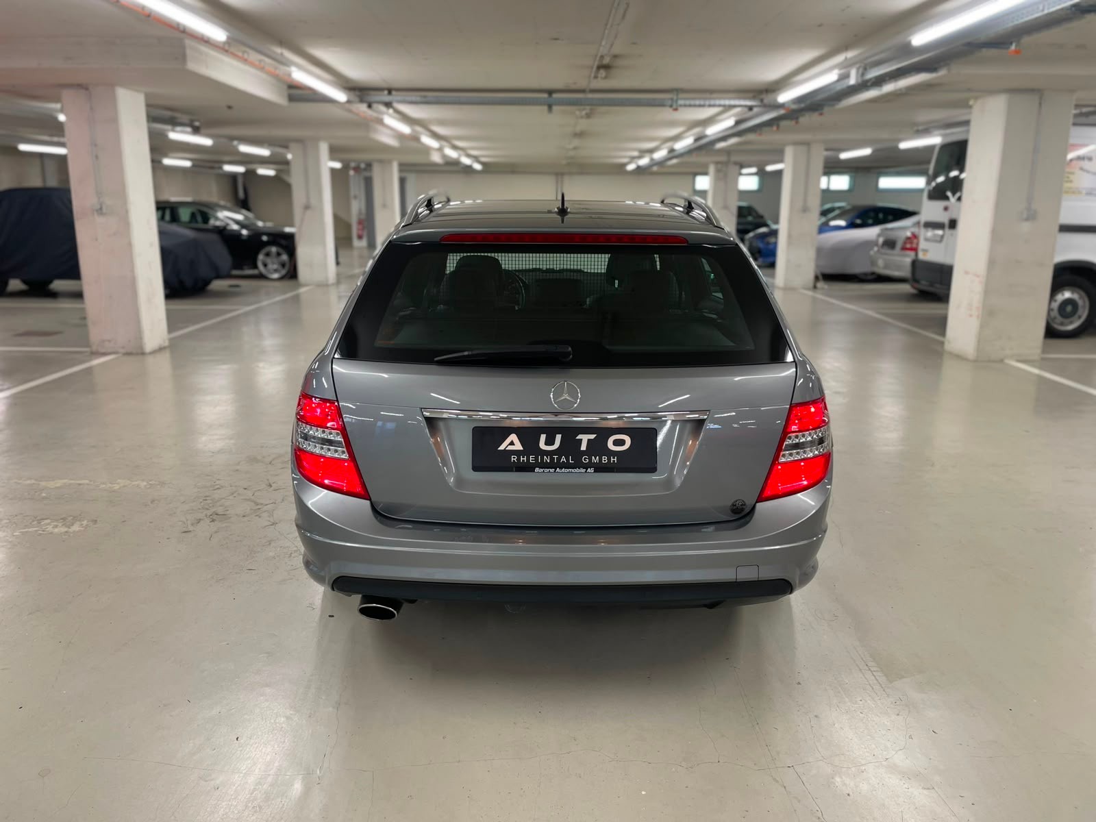 MERCEDES-BENZ C 200 CGI BlueEfficiency Avantgarde Automatic I Ab MFK 12.25 I Ab Service I 8-fach I Sehr gepflegt I TOP Angebot I-image-3
