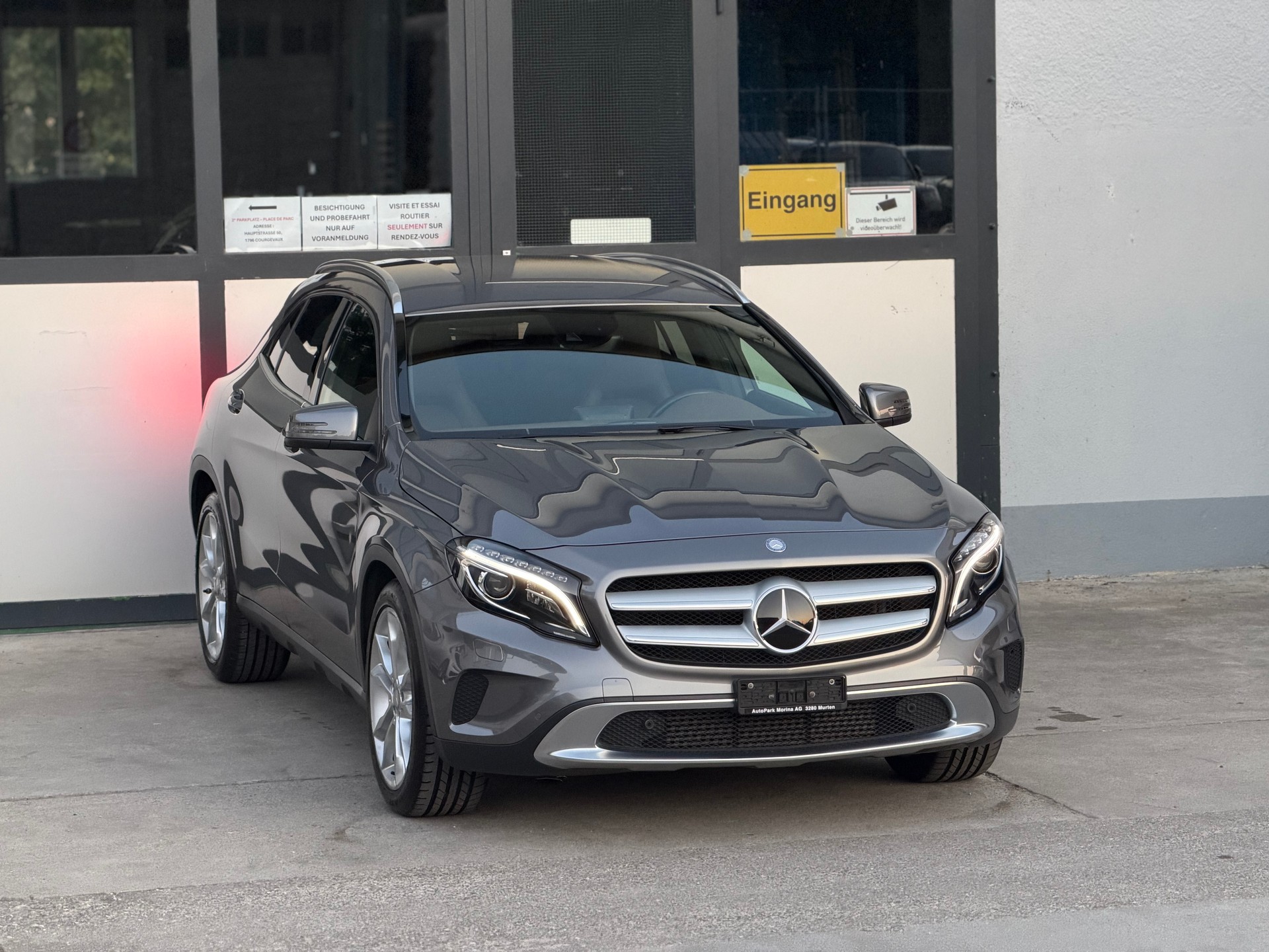 MERCEDES-BENZ GLA 220 CDI Urban 4Matic 7G-DCT-image-3