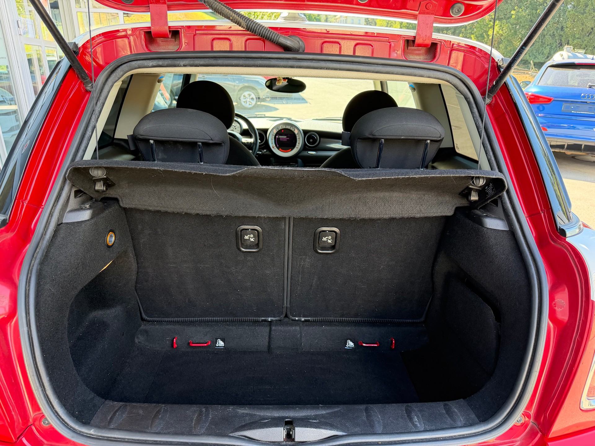MINI Cooper S-image-6