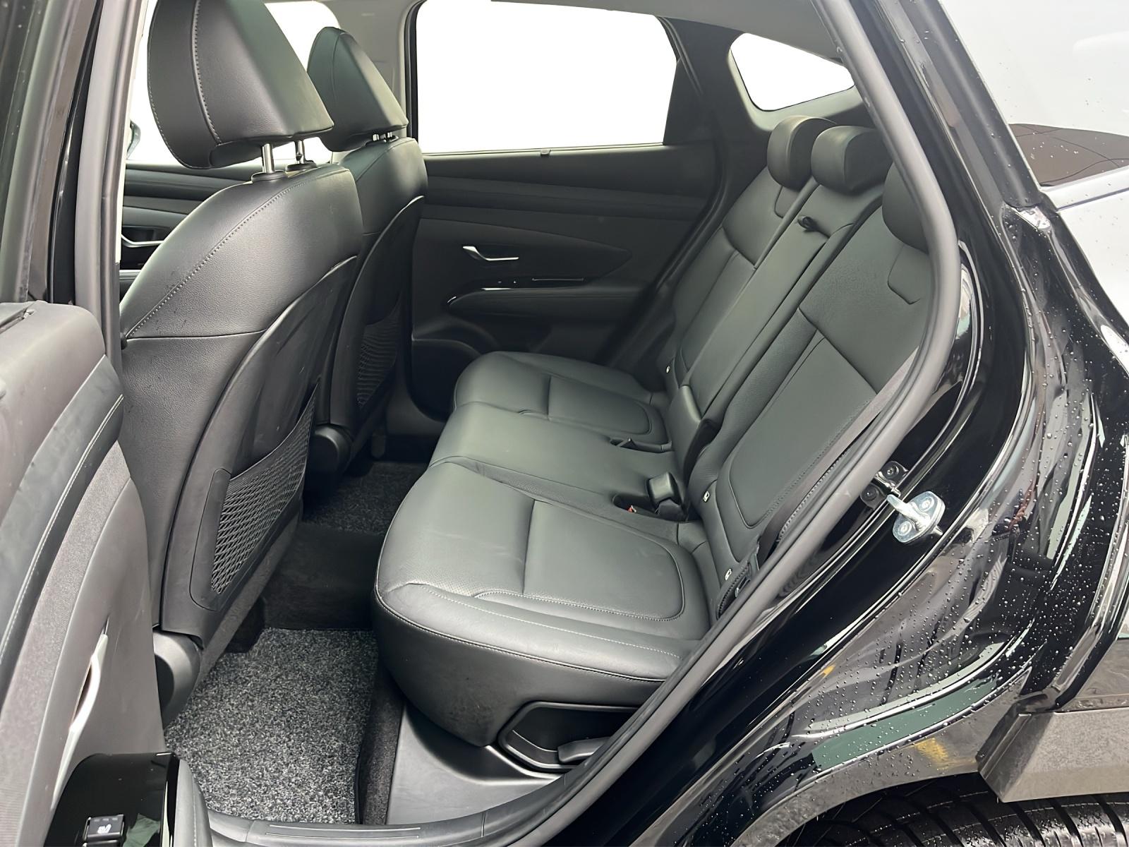 HYUNDAI Tucson 1.6 T-GDi PHEV Vertex Swiss Edition 4WD-image-9
