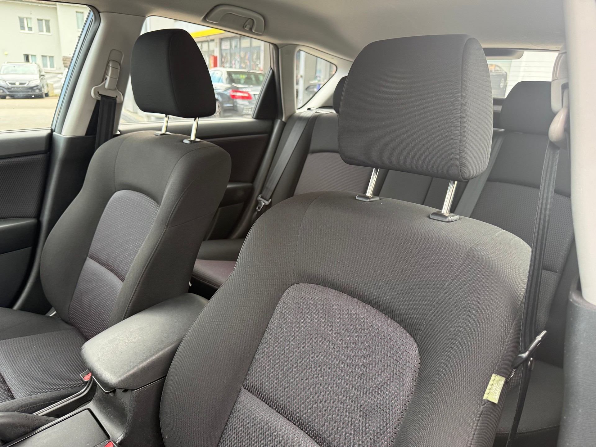 MAZDA 3 1.6 16V Exclusive-image-11