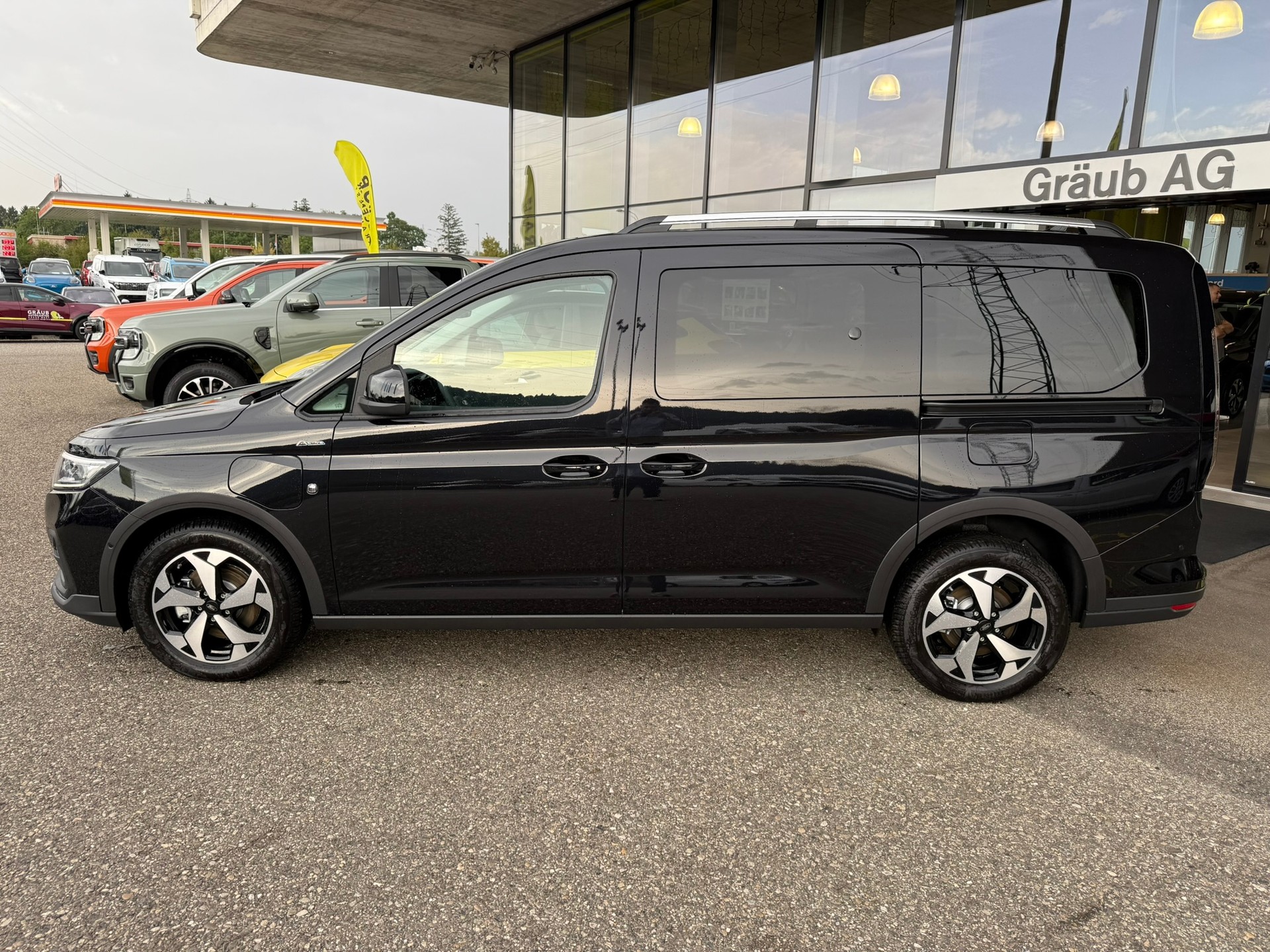 FORD Grand Tourneo Connect 1.5 PHEV Active Automat-image-3