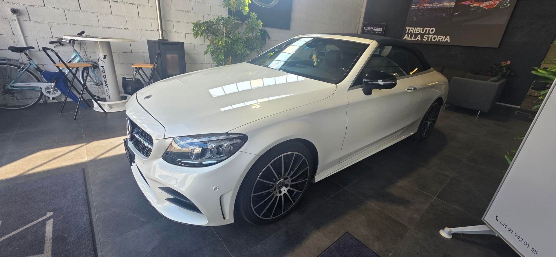 MERCEDES-BENZ C 200 AMG Line Cabriolet 4Matic 9G-Tronic-image-3