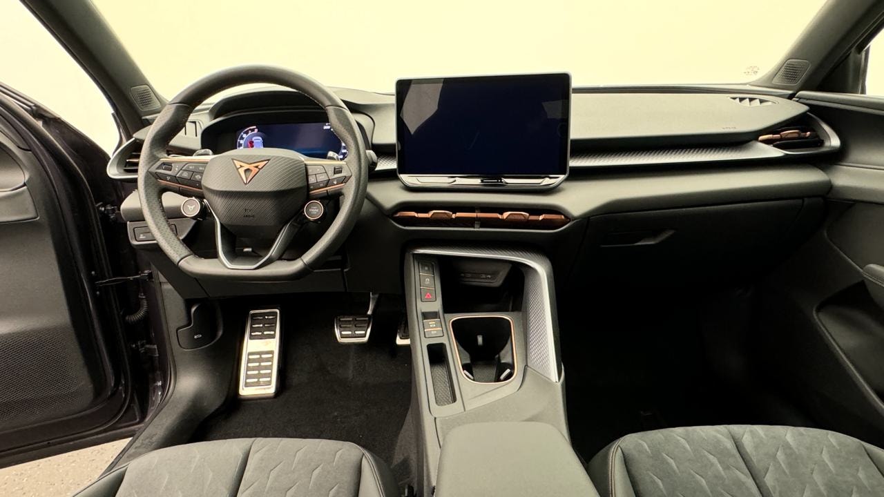 CUPRA Terramar 1.5 eHybrid DSG-image-5