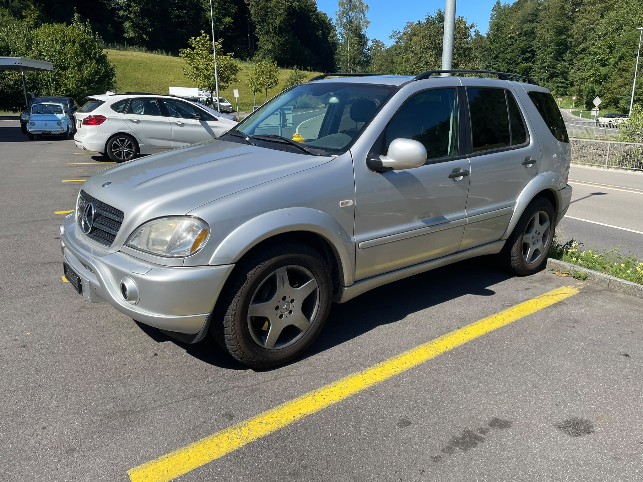 Car photo