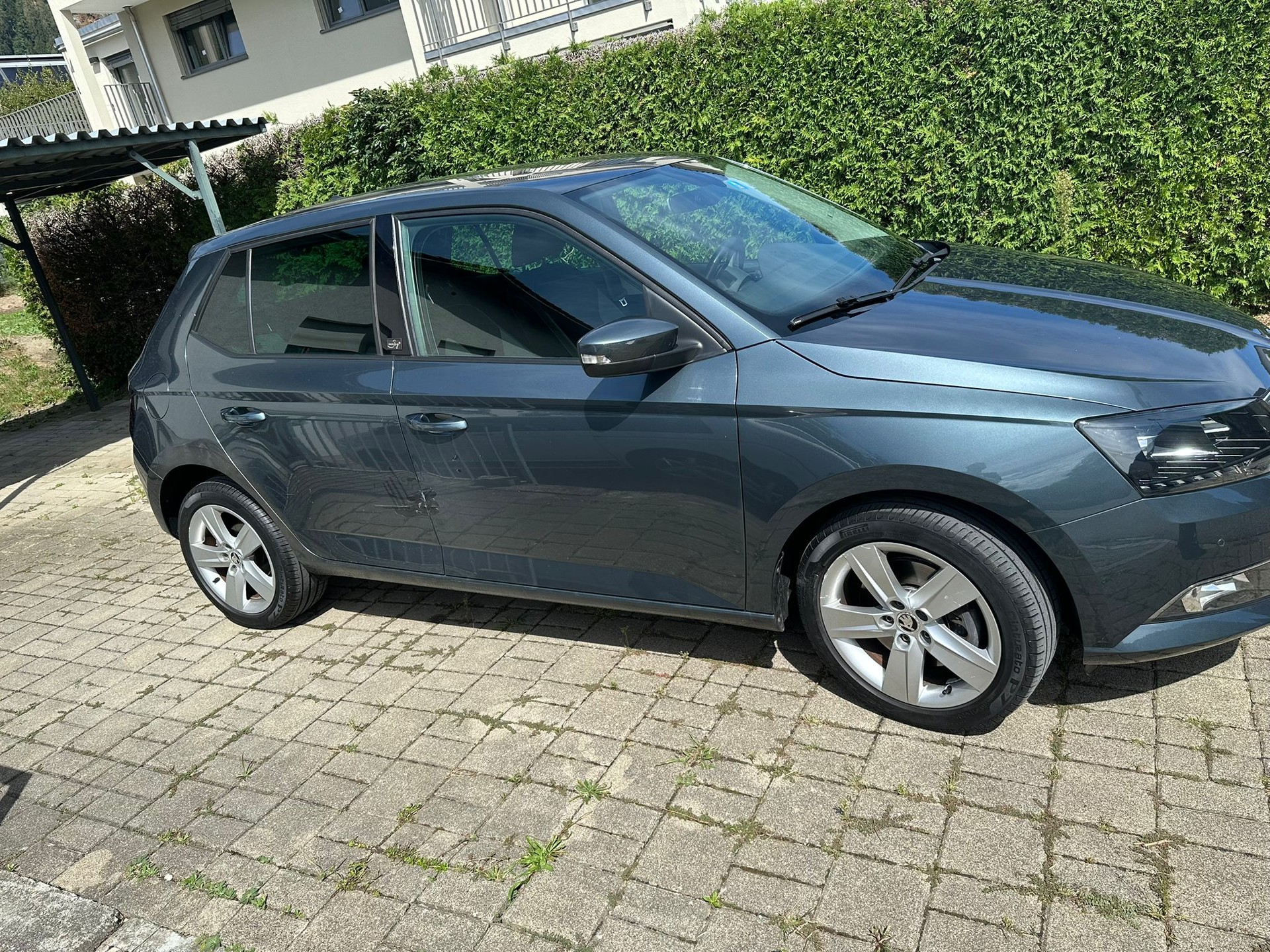 SKODA 1.2 TSI Swiss Edition DSG-image-0