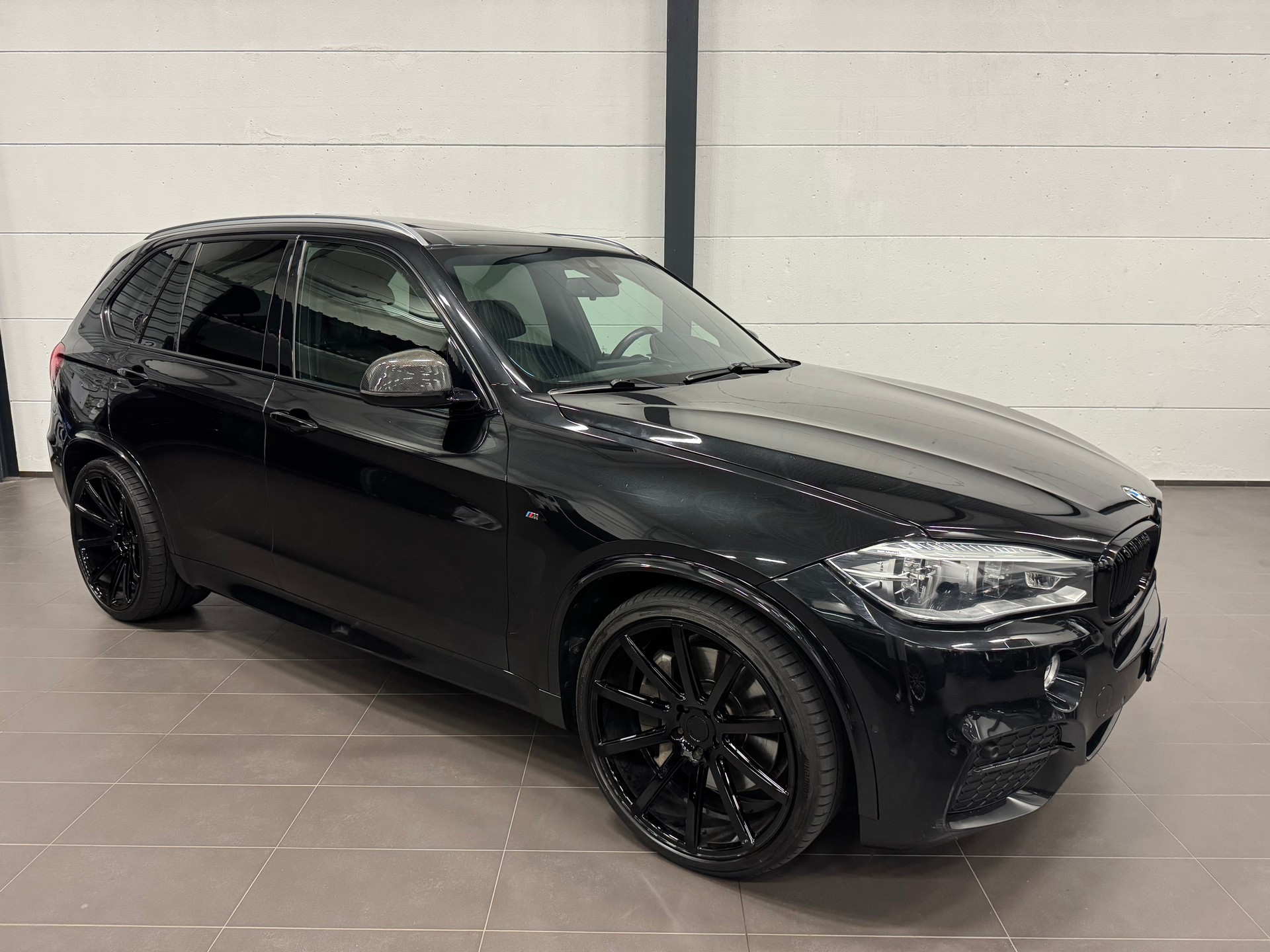 BMW X5 xDrive M50d Steptronic-image-3