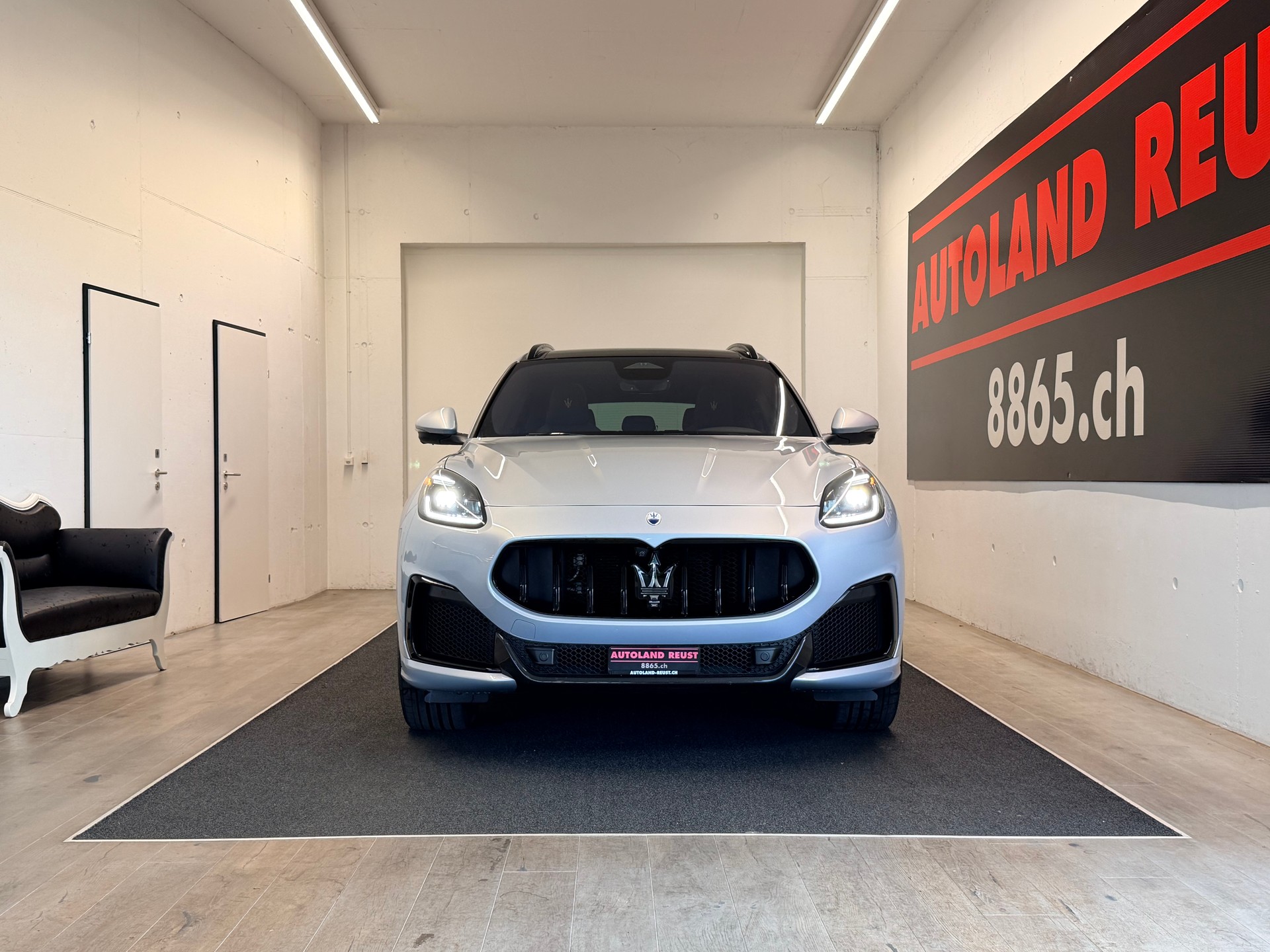 MASERATI Grecale 3.0 Trofeo Automatica-showroom-element-1